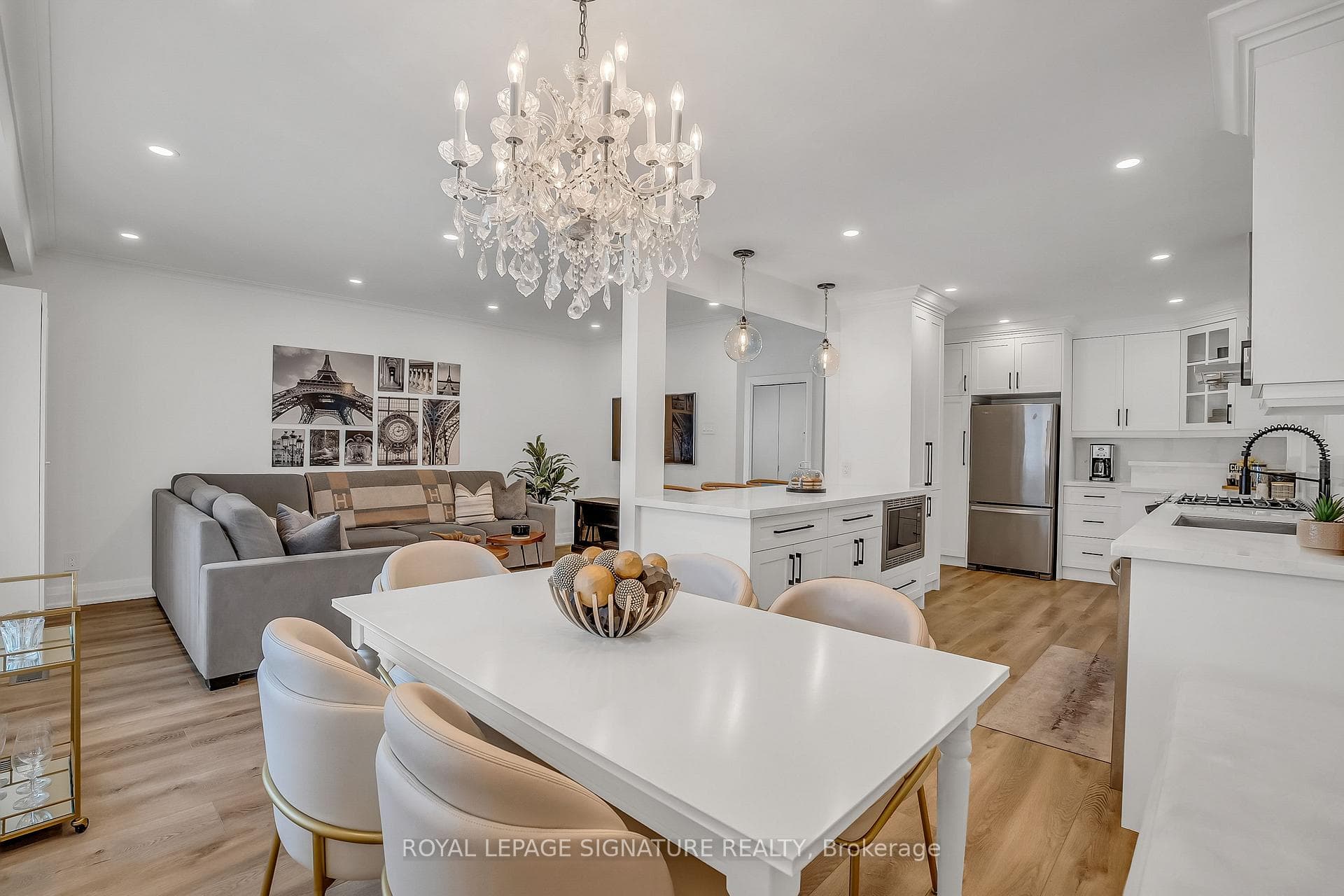 25 Fenelon Drive photo 11