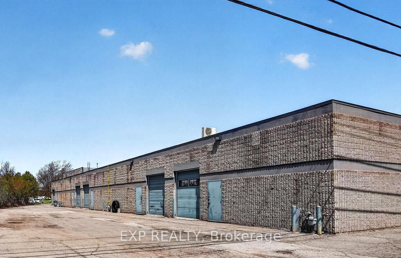 159 Colonnade Road photo 3
