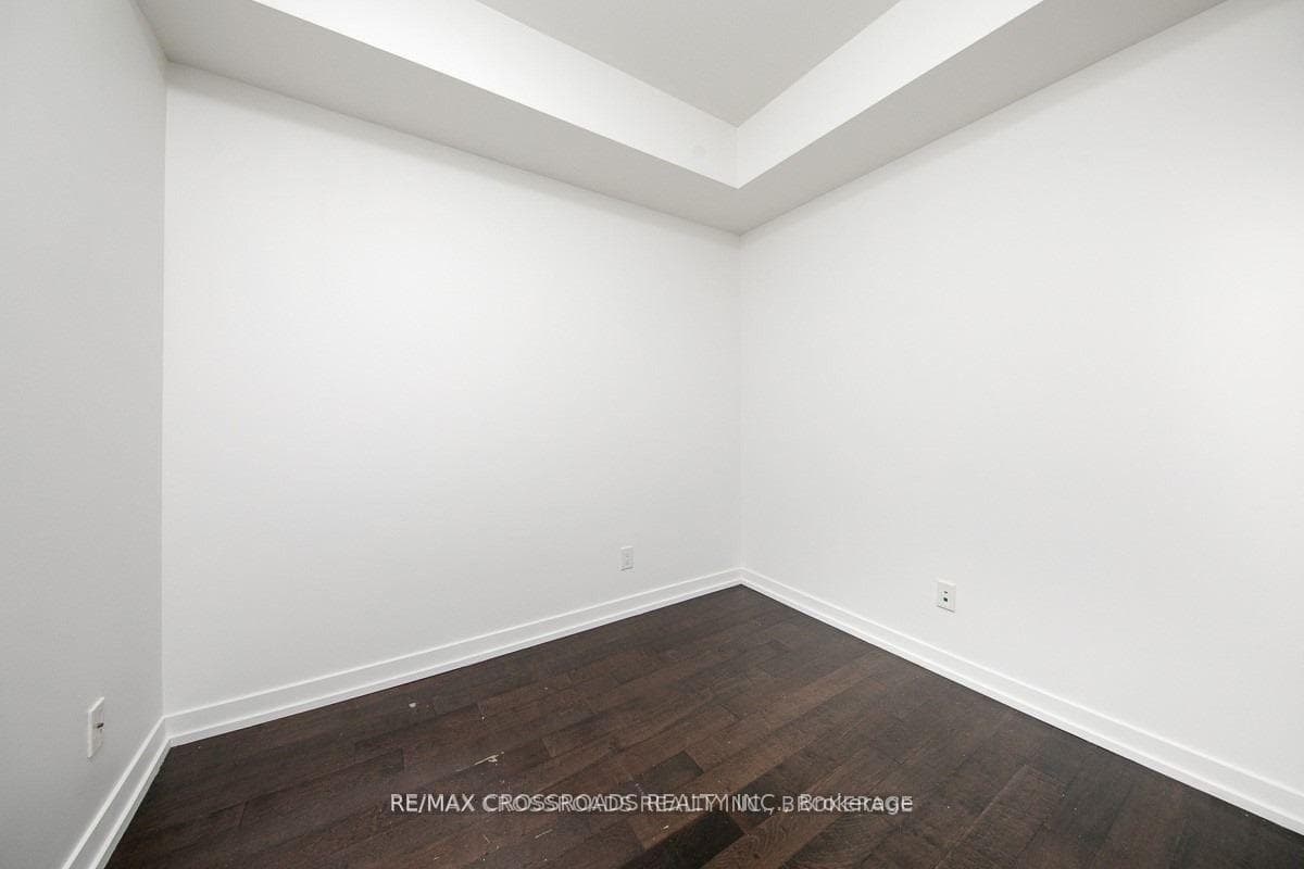 21 Widmer Street Unit 1412 photo 7