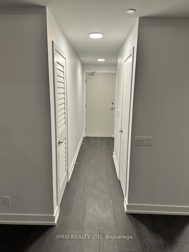 225 Veterans Drive Unit 709 photo 3