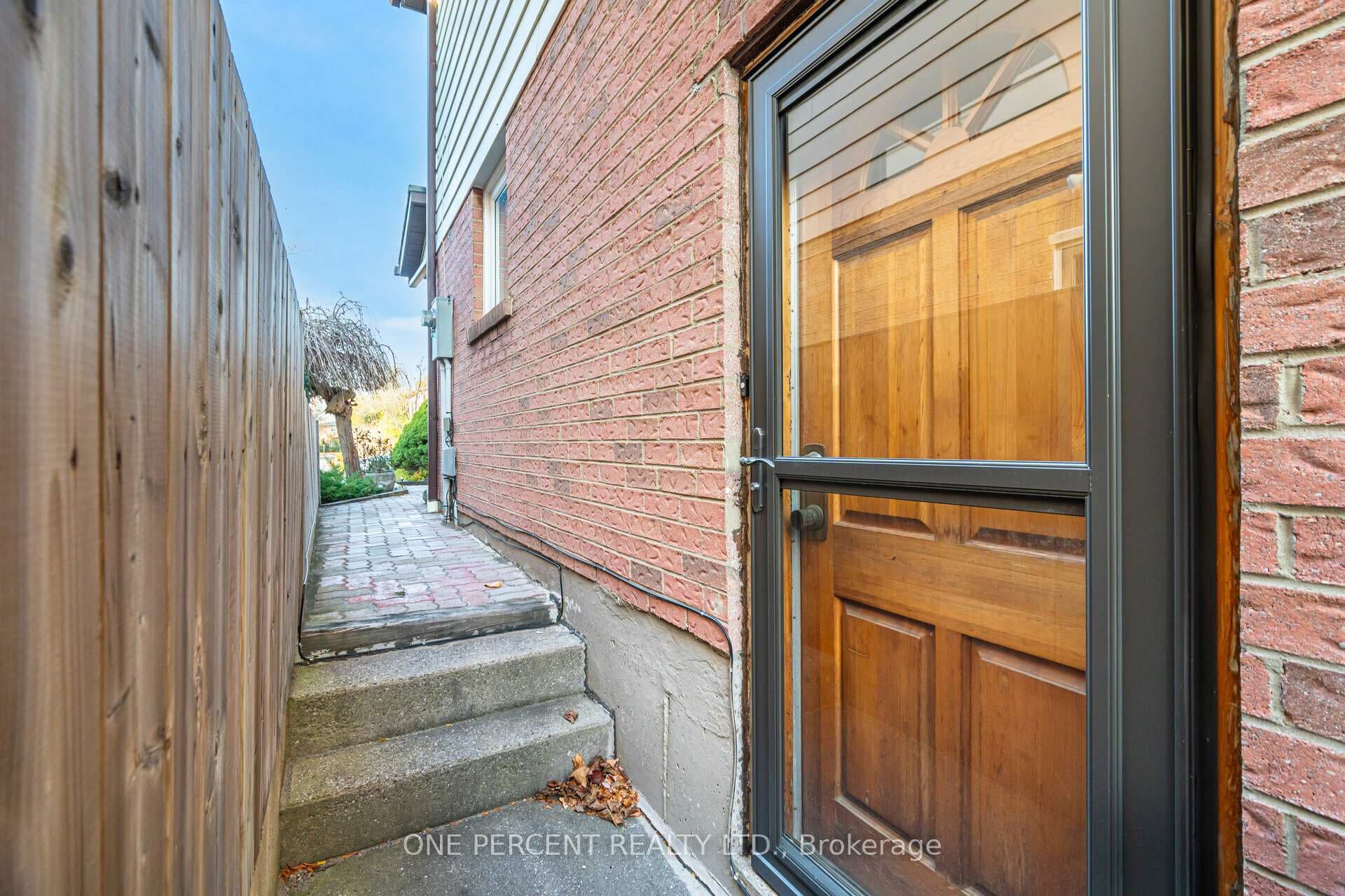 28 Wheatfield Road photo 35