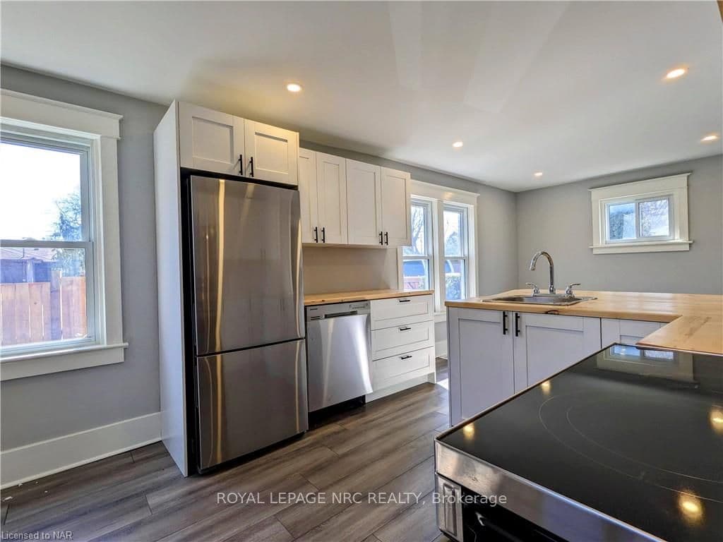 6334 CRAWFORD Street photo 5