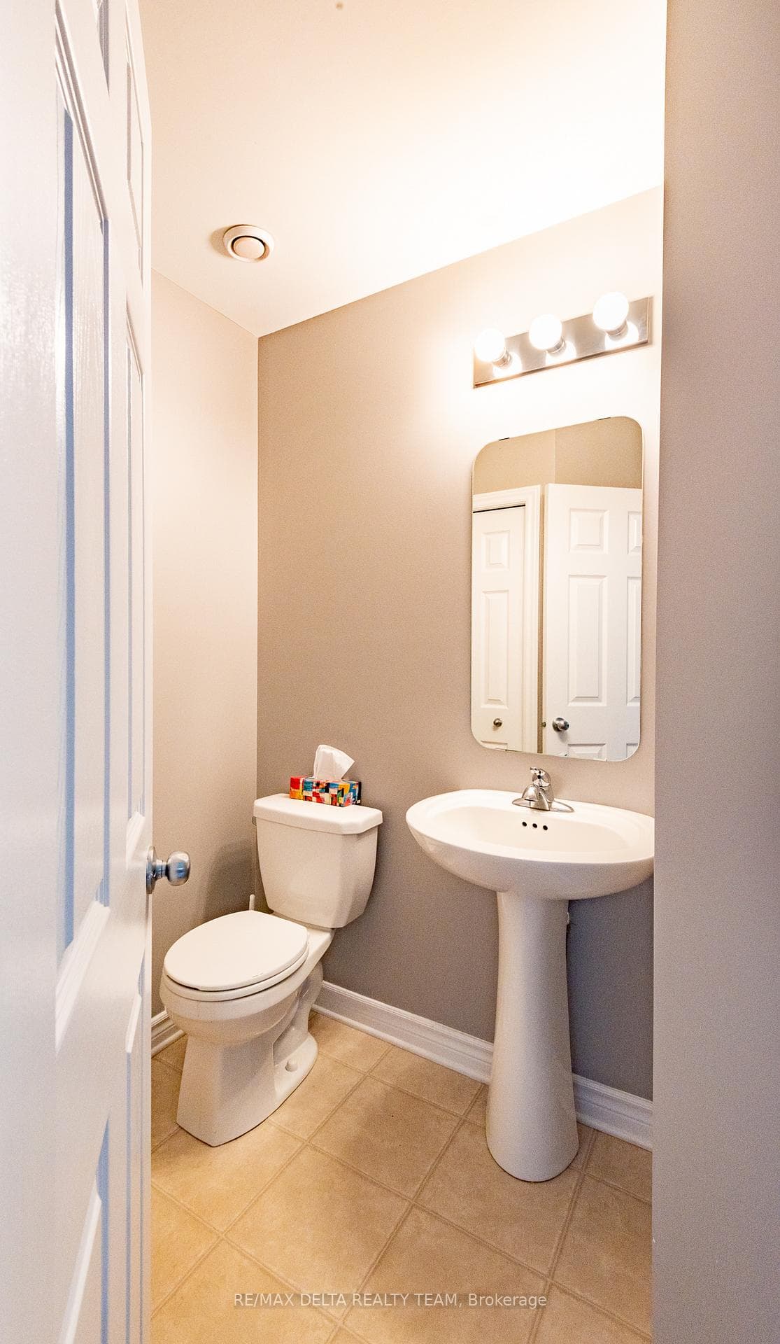 275 MEADOWLILLY Road Unit B photo 16