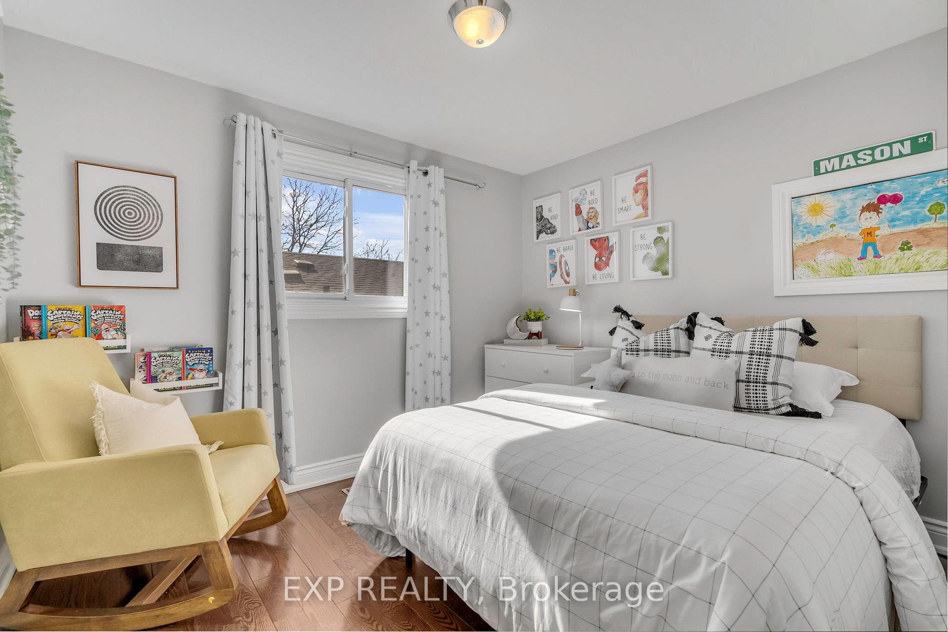 935 Lovingston Crescent photo 13