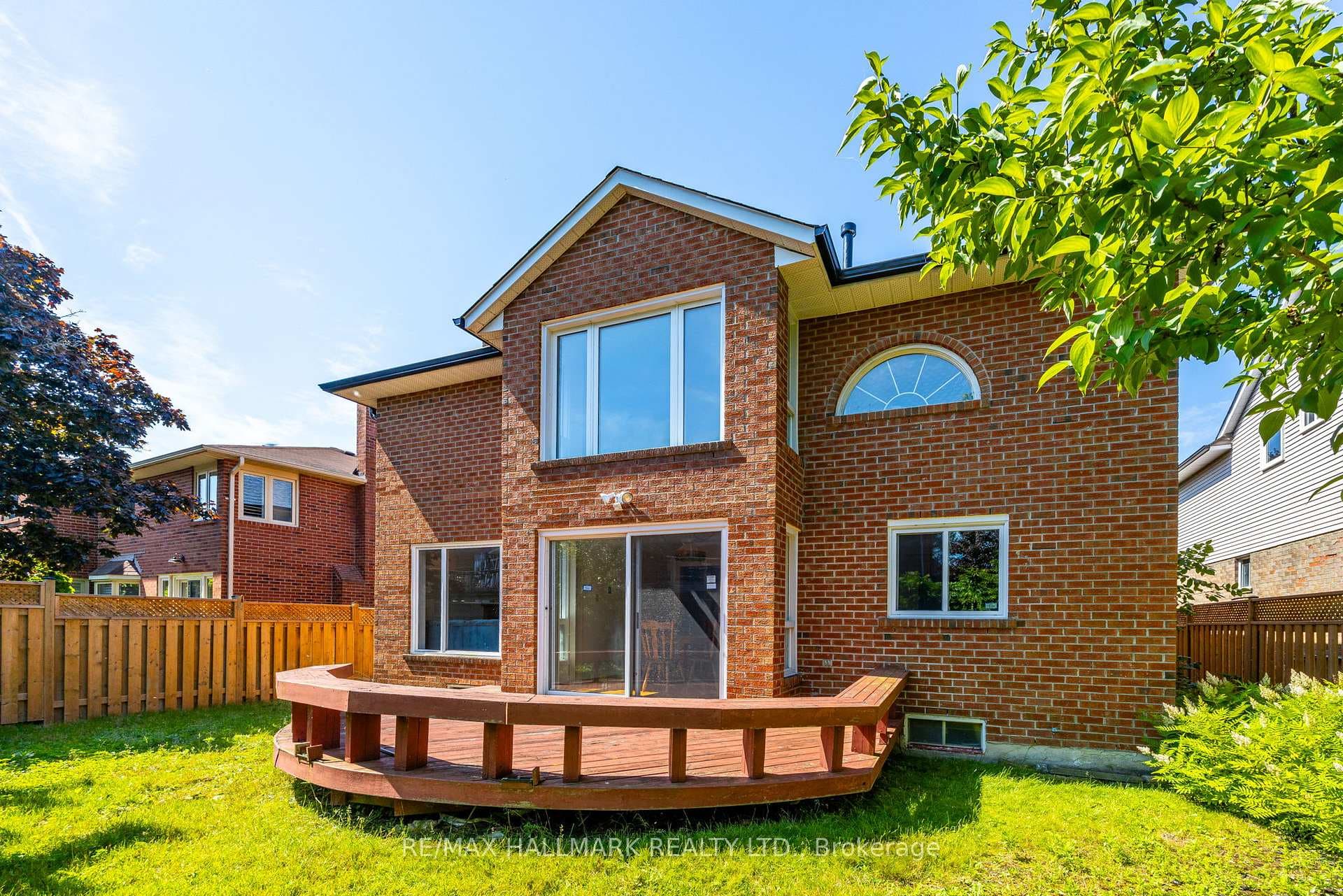 35 Milner Crescent photo 29