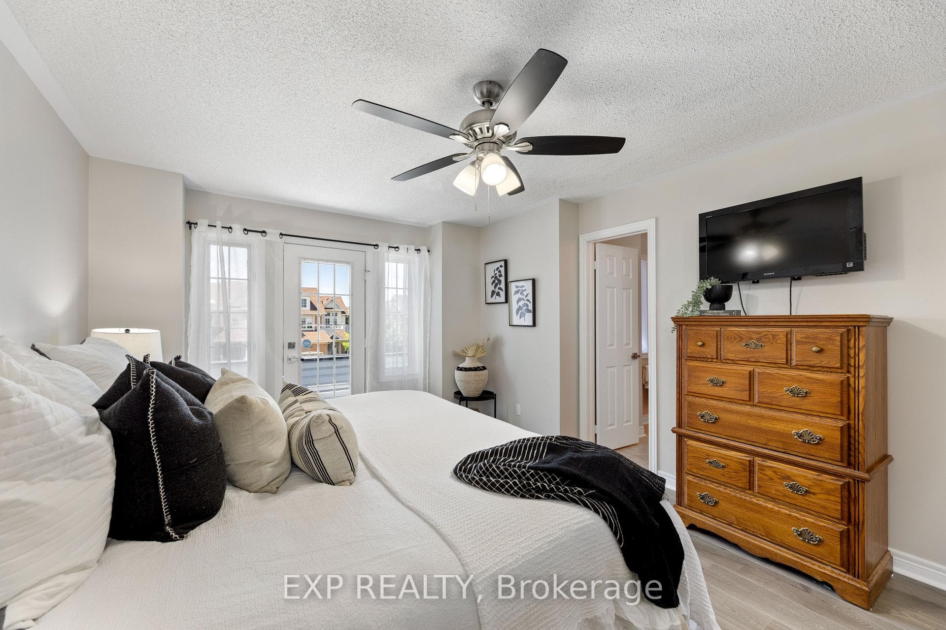 15 Whitewater Street photo 16