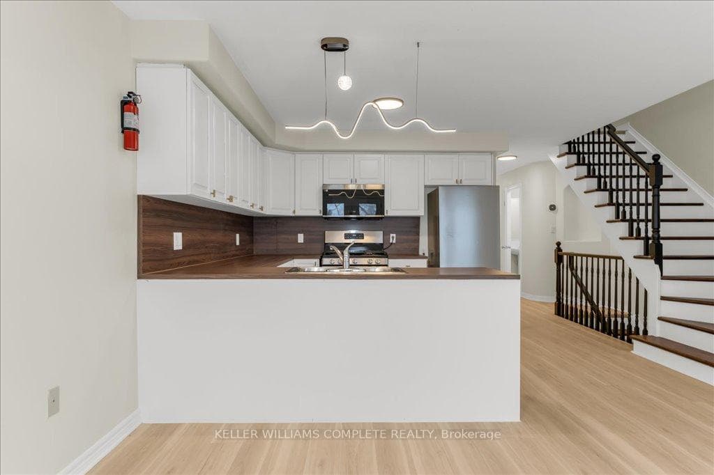 6A HAINER Street photo 1