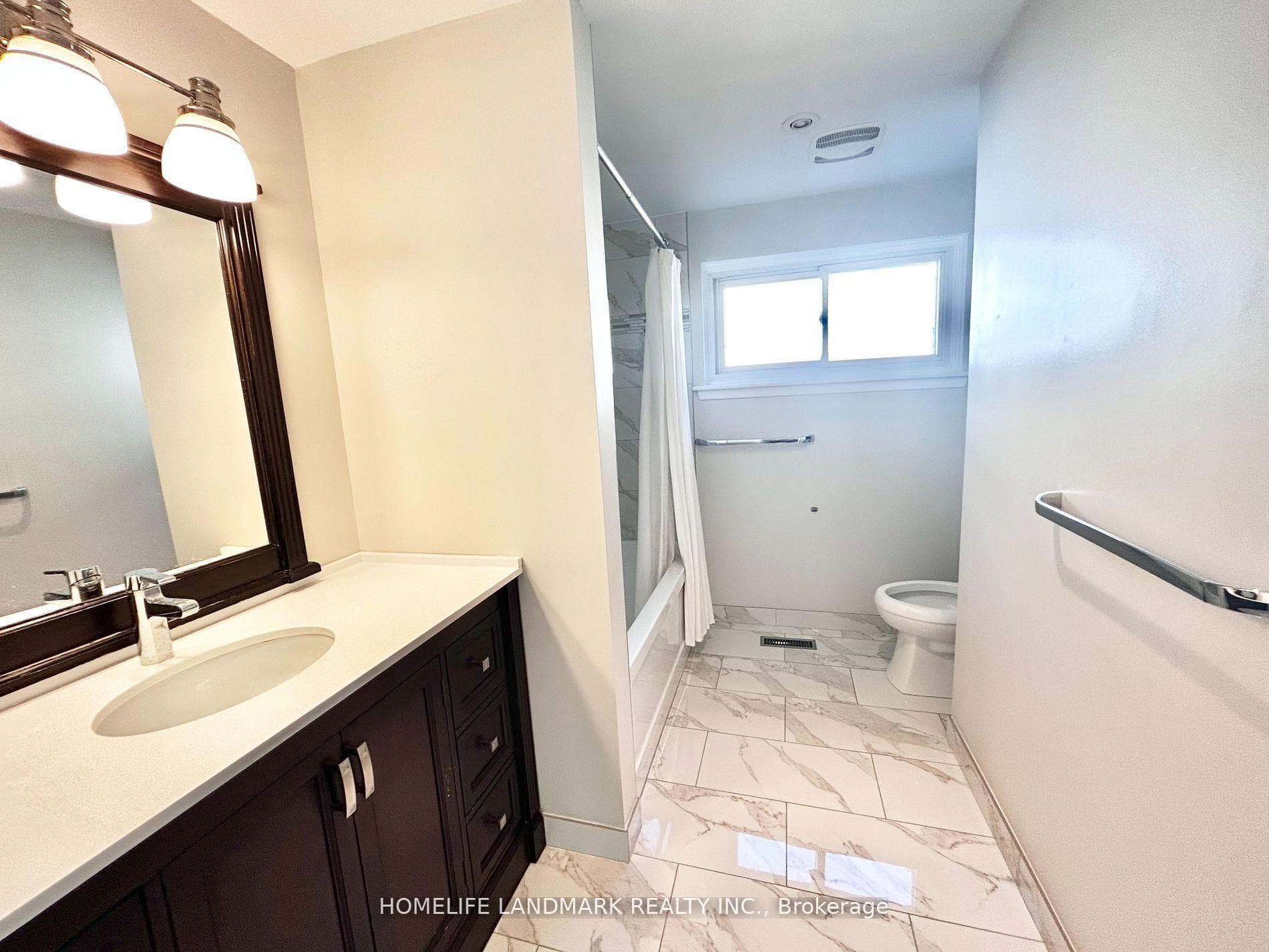 18 Summerfeldt Crescent photo 15