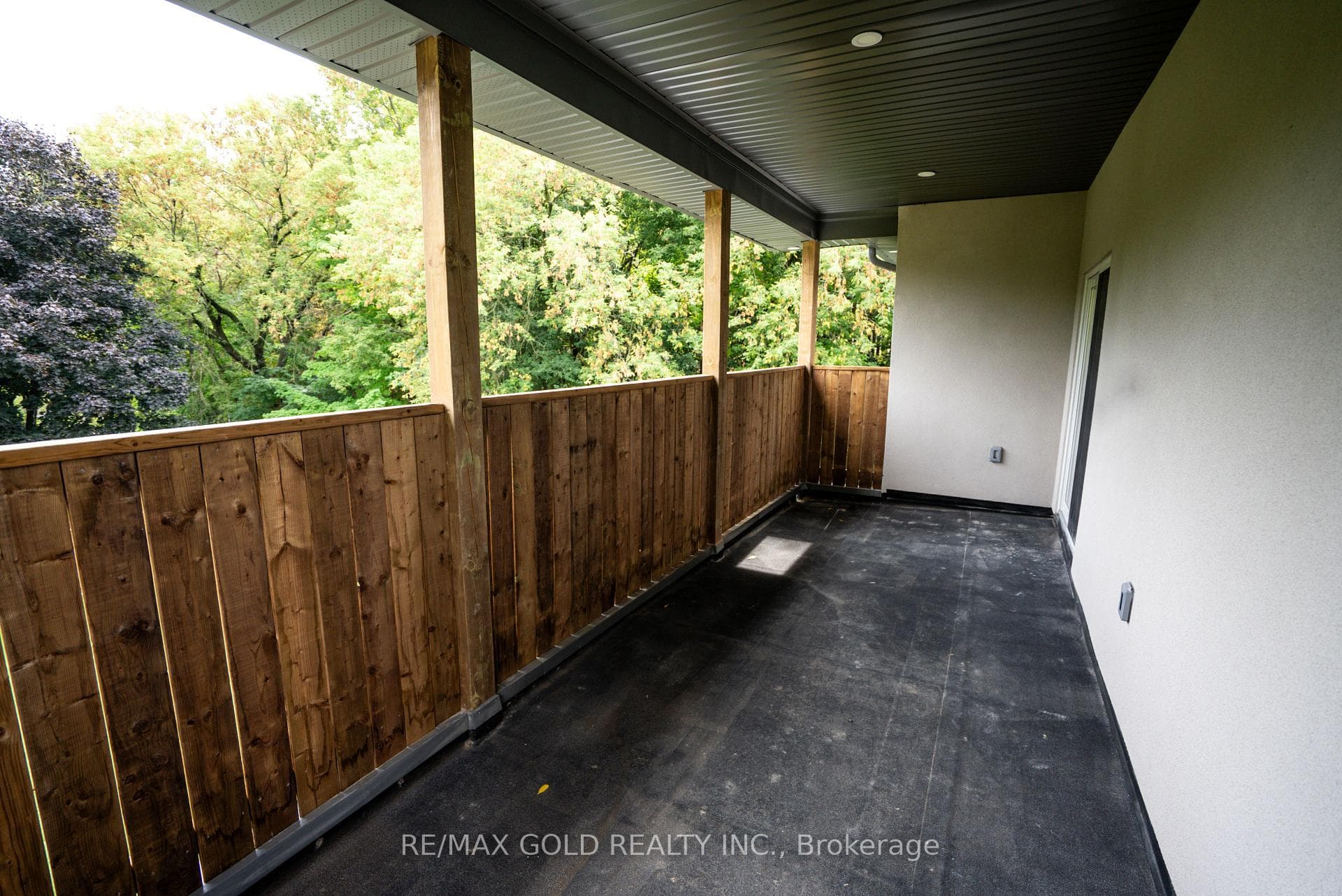 50 Willow Street photo 21