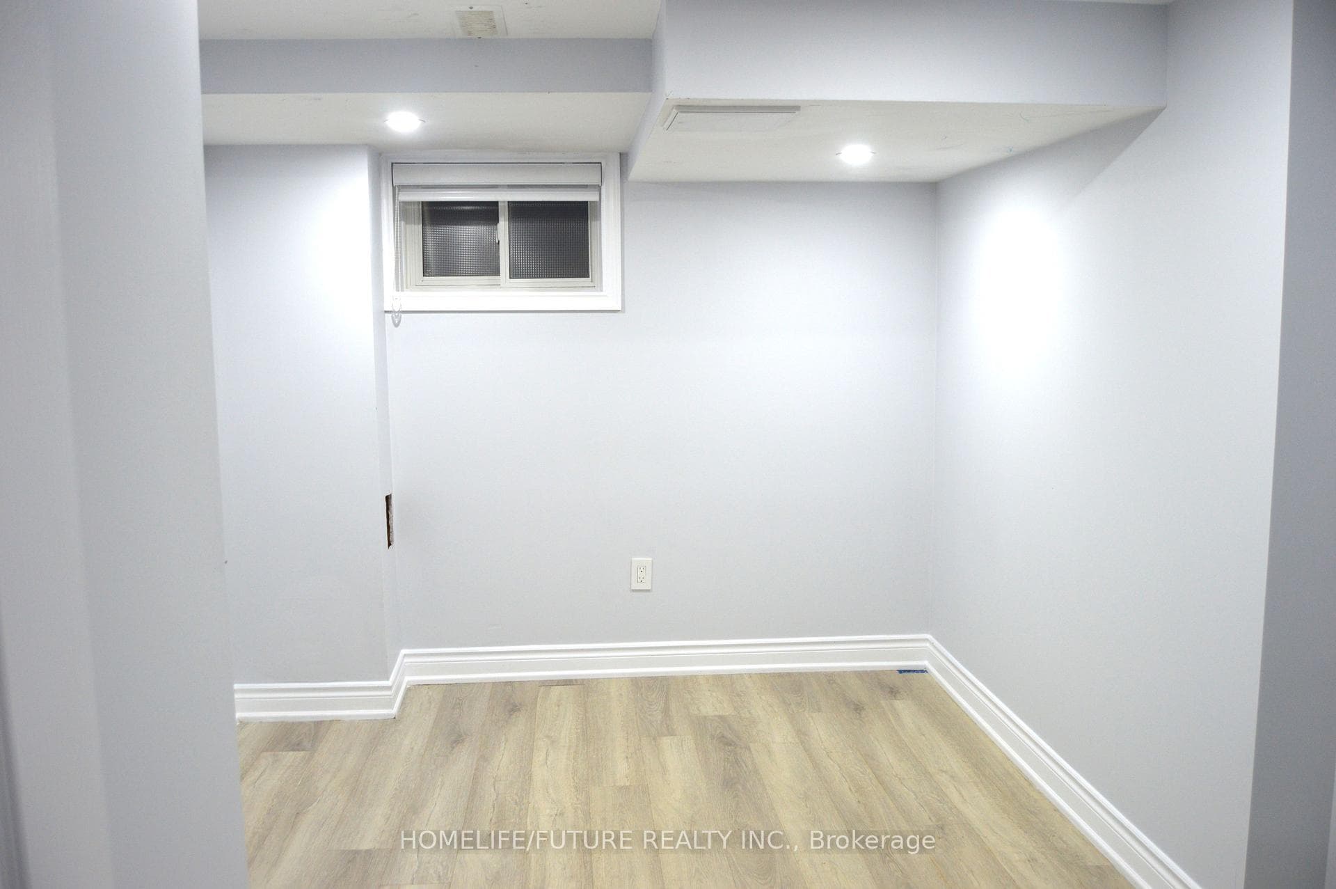 53 Citadel Drive Unit BSMT photo 8