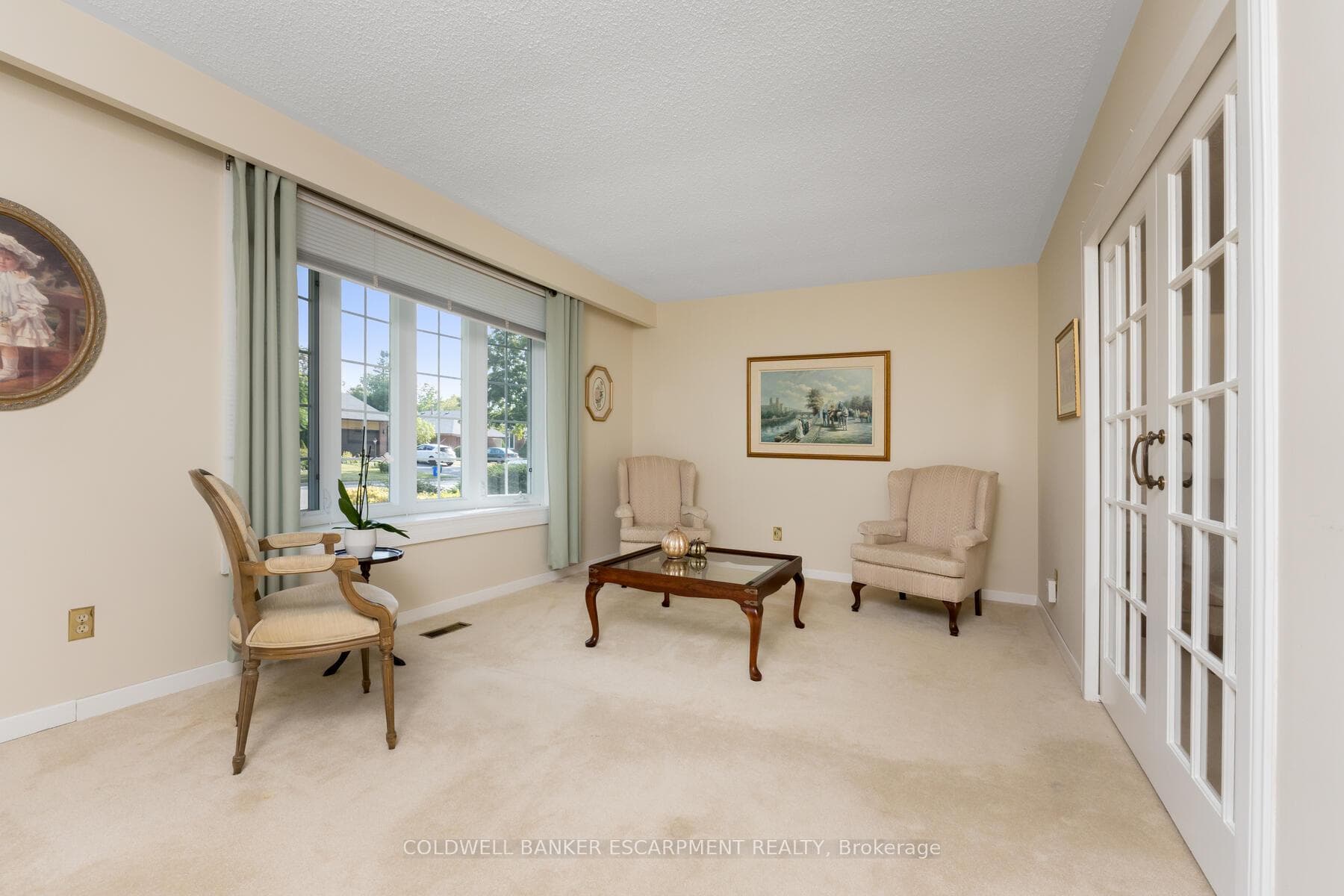 152 Elmore Drive photo 7