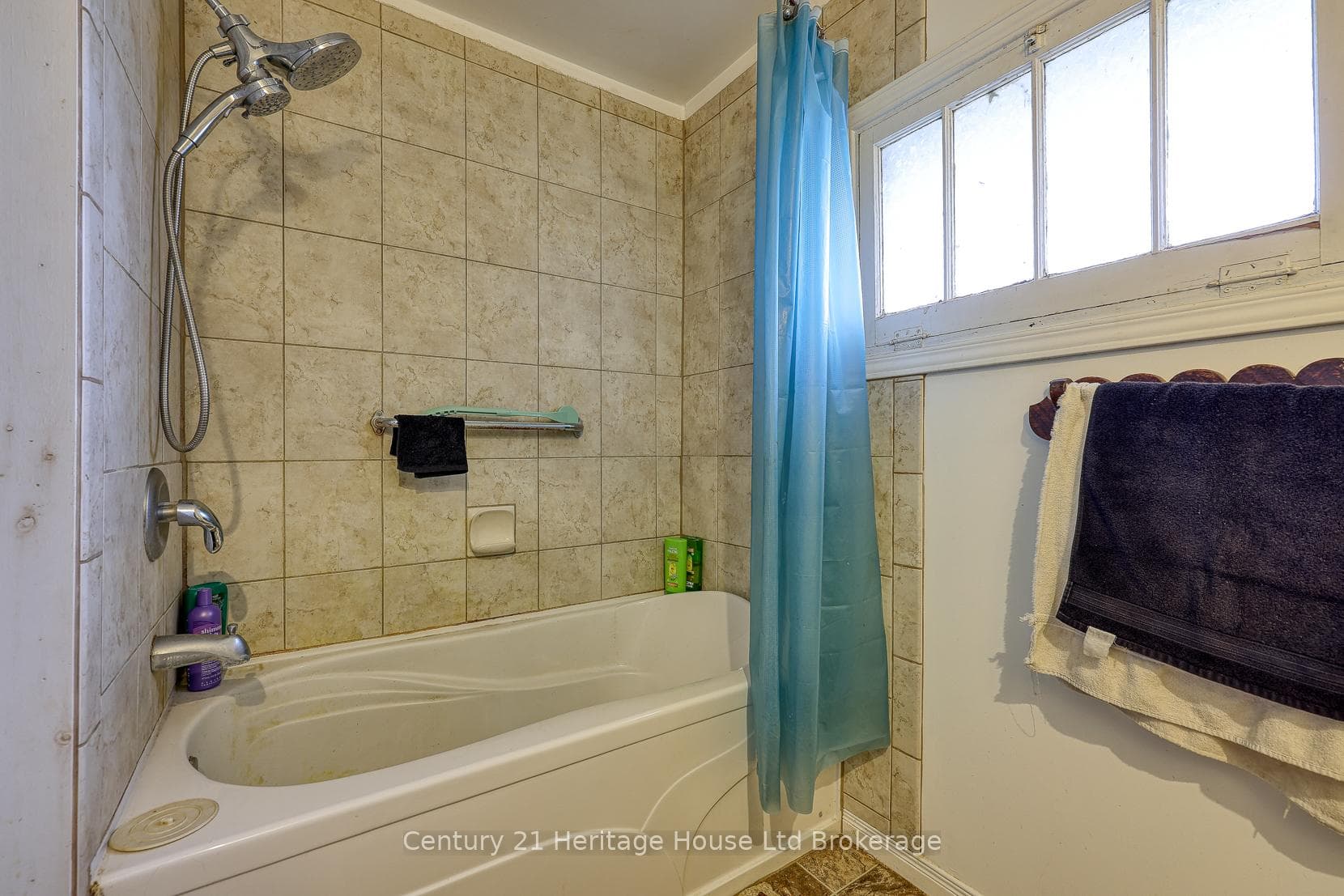 584510 Beachville Road photo 26
