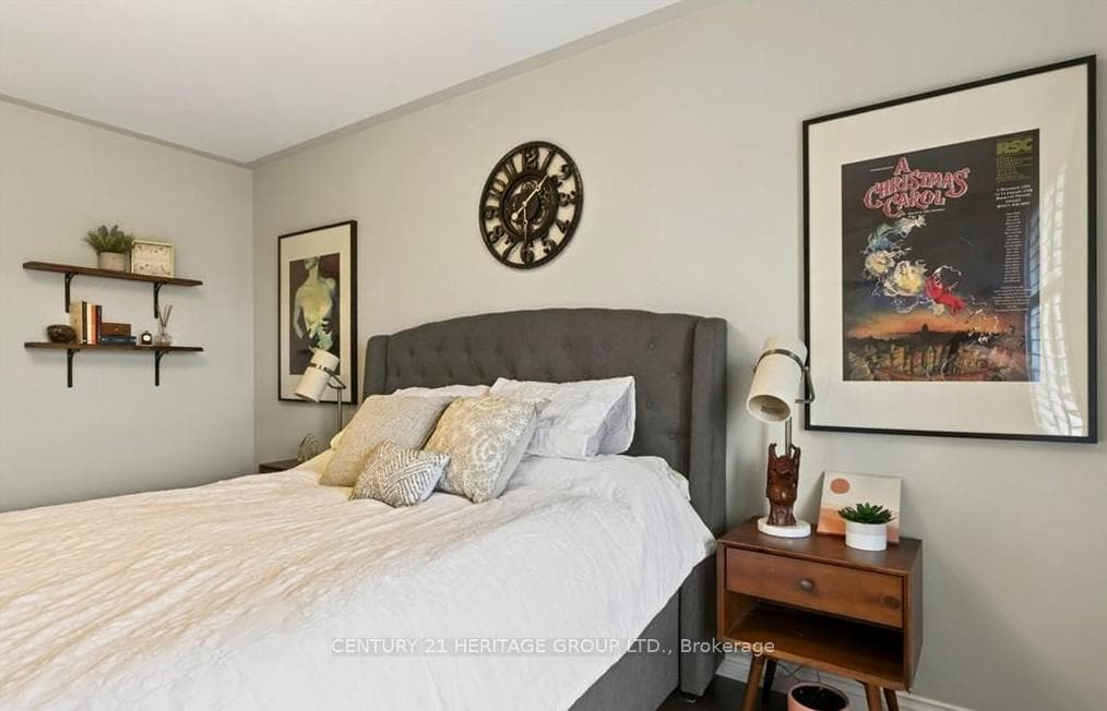67 MacNeil Court photo 21