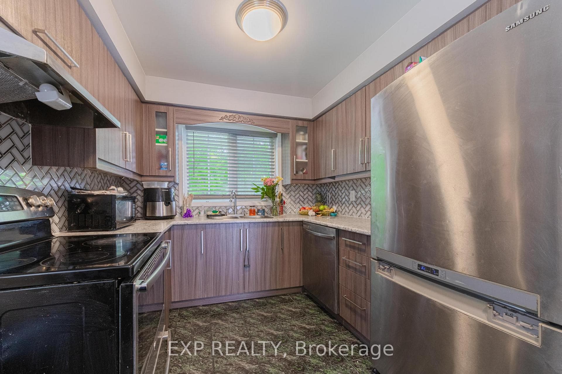 100 Brickyard Way Unit 85 photo 6