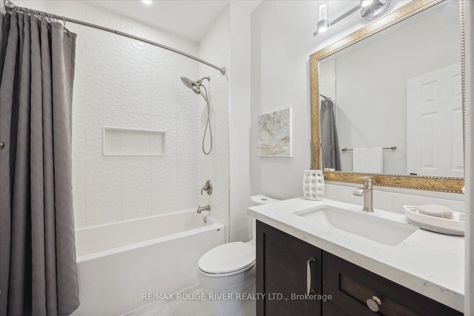 54 Cachet Boulevard photo 20