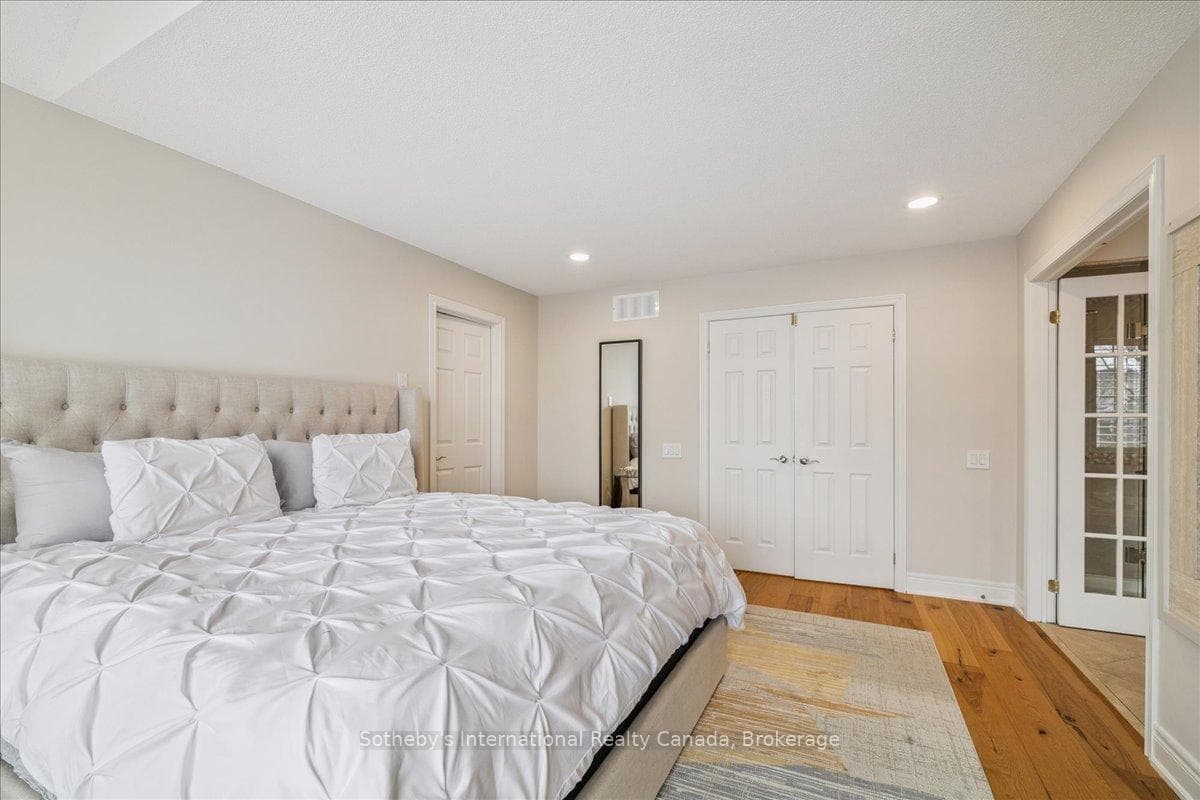2509 Armour Crescent photo 28