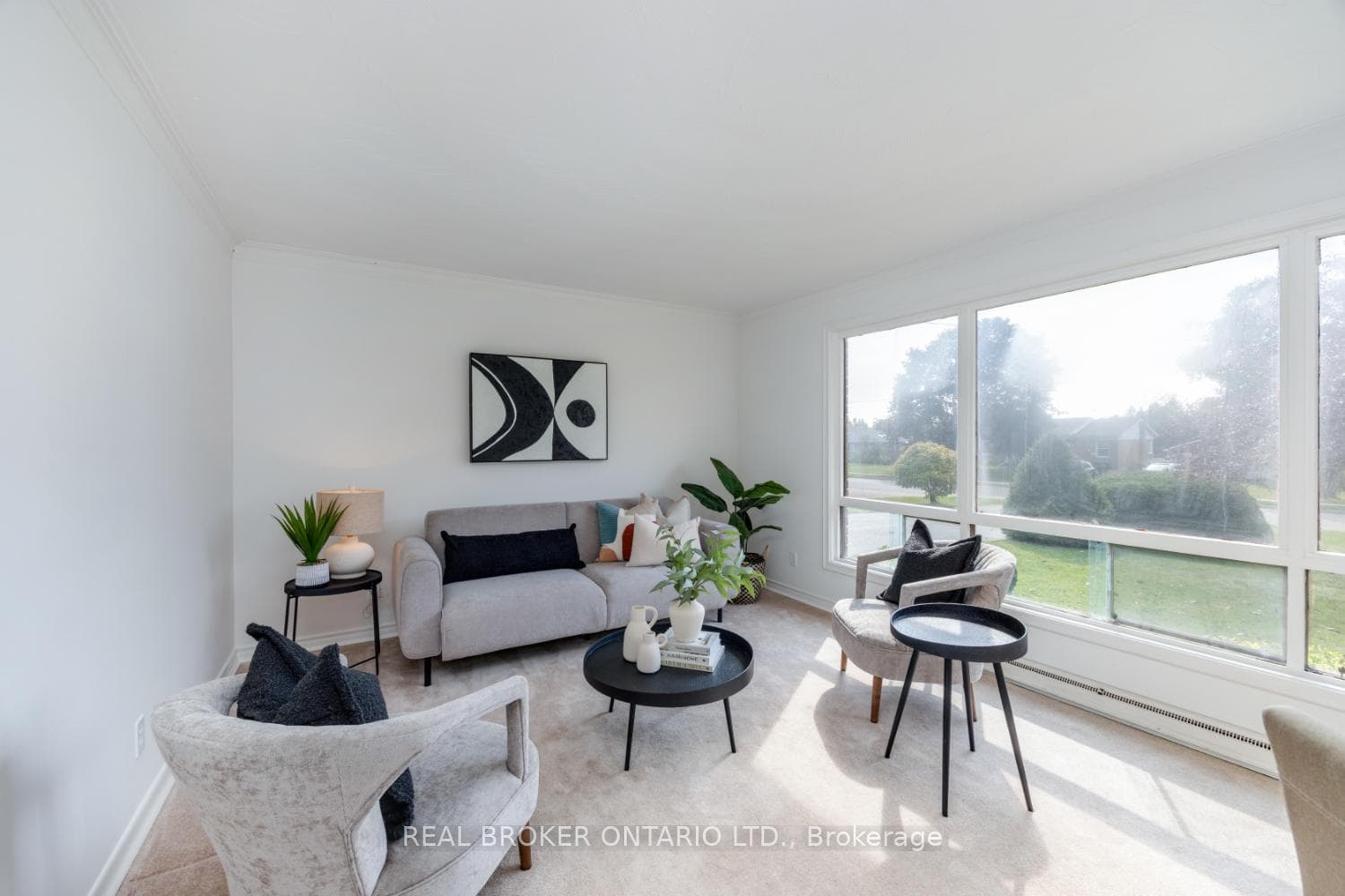 17 Jane Avenue photo 6