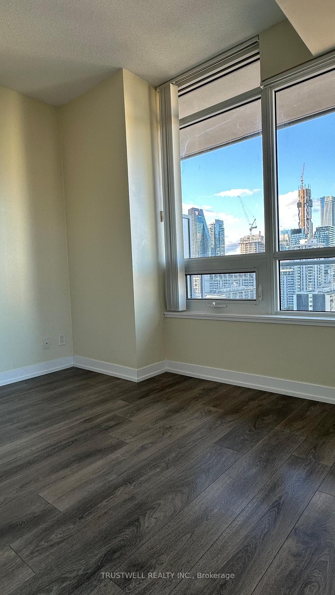 365 Church Street Unit 2205 photo 3