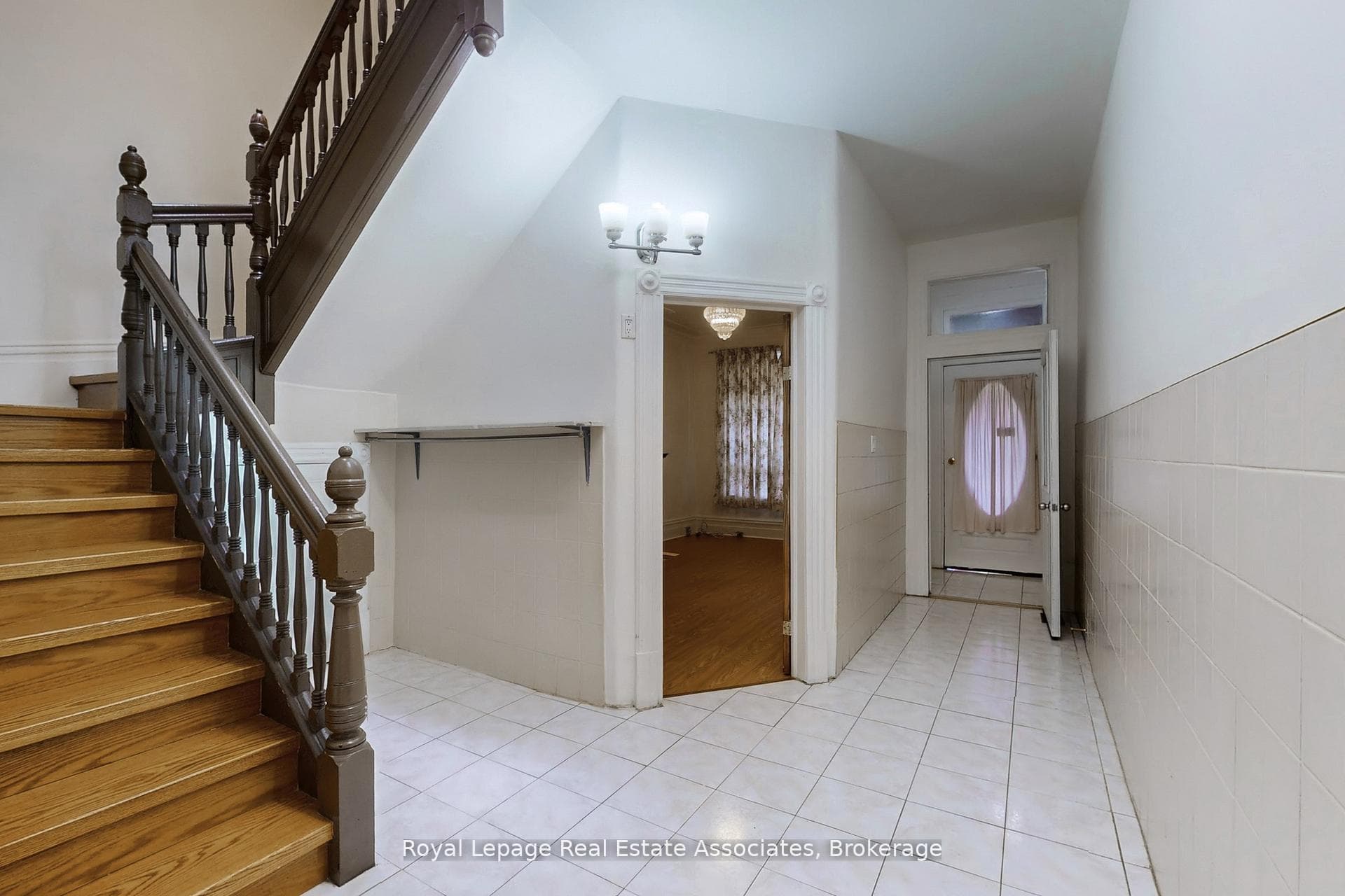 143 Seaton Street photo 13