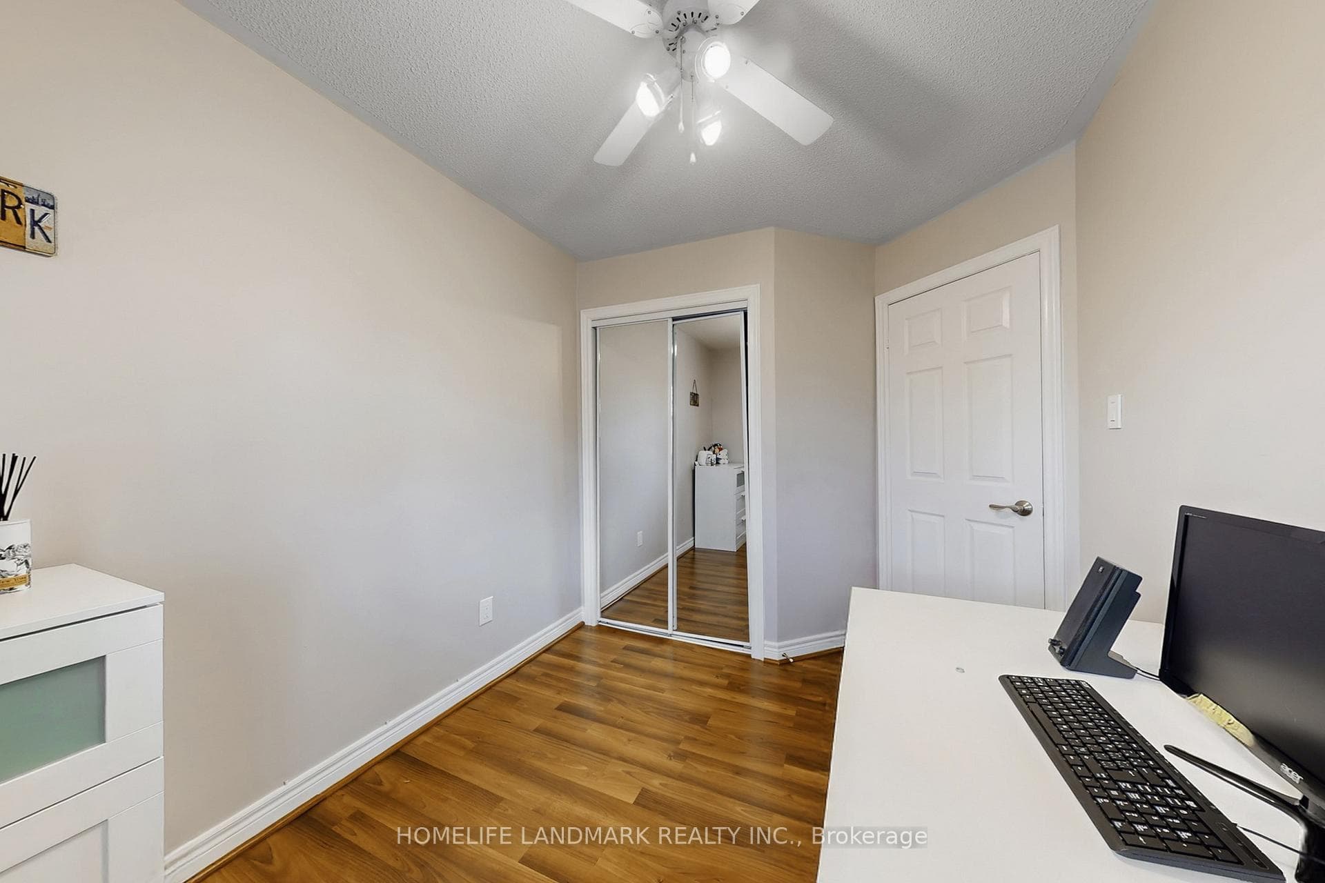 33 Marmill Way photo 20