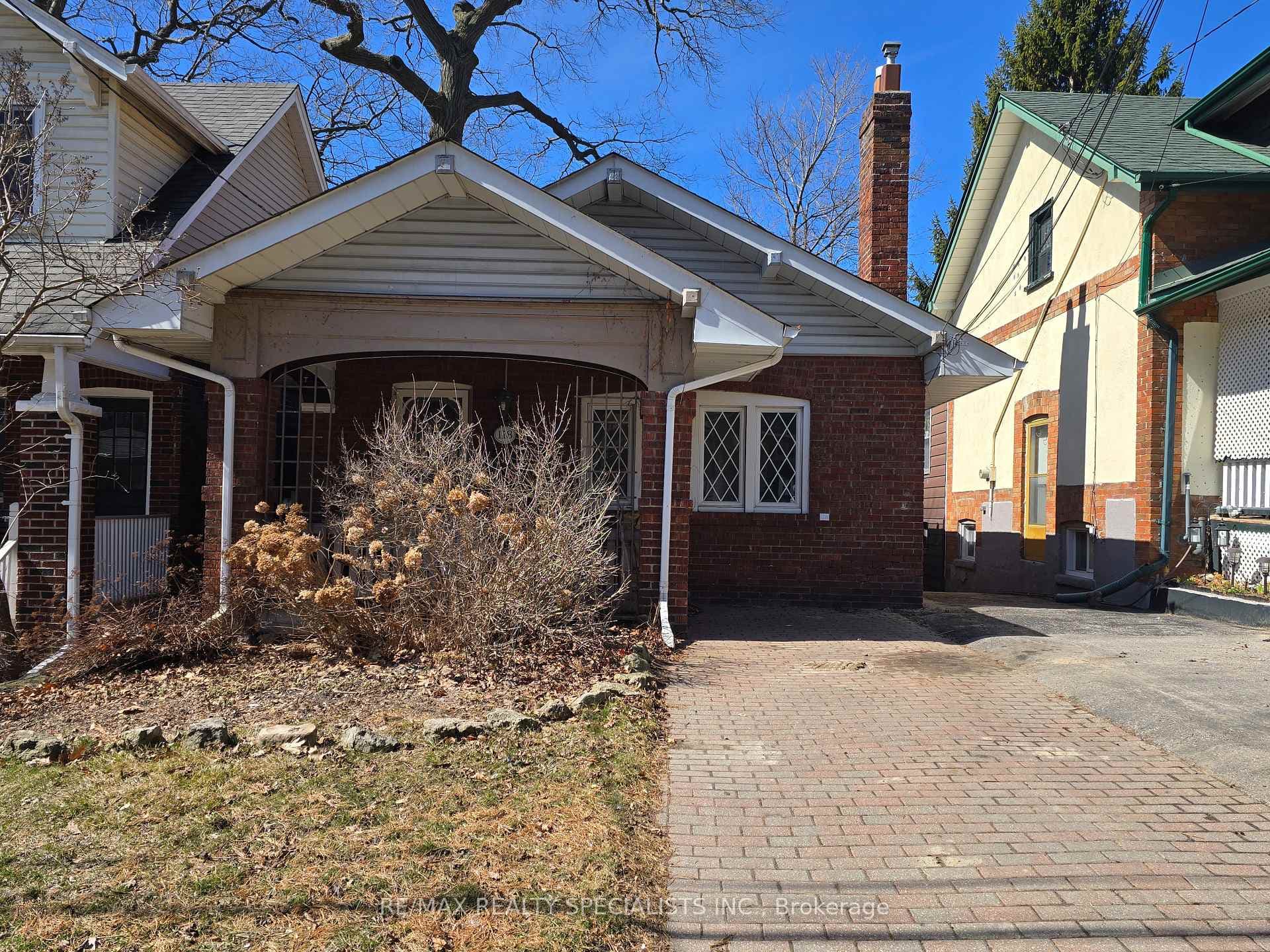 118 Brookside Drive photo 1