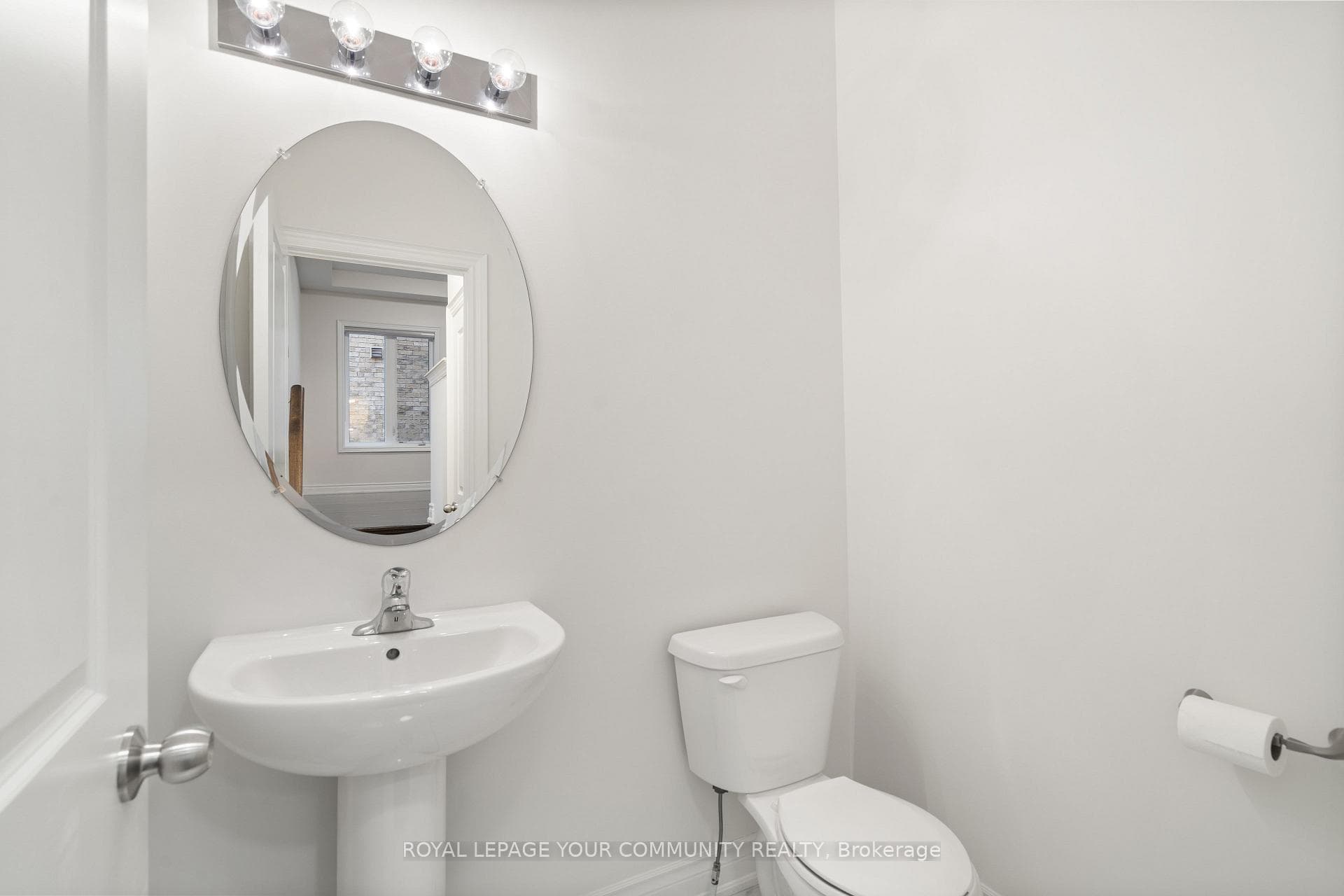 23 Pelee Avenue photo 23