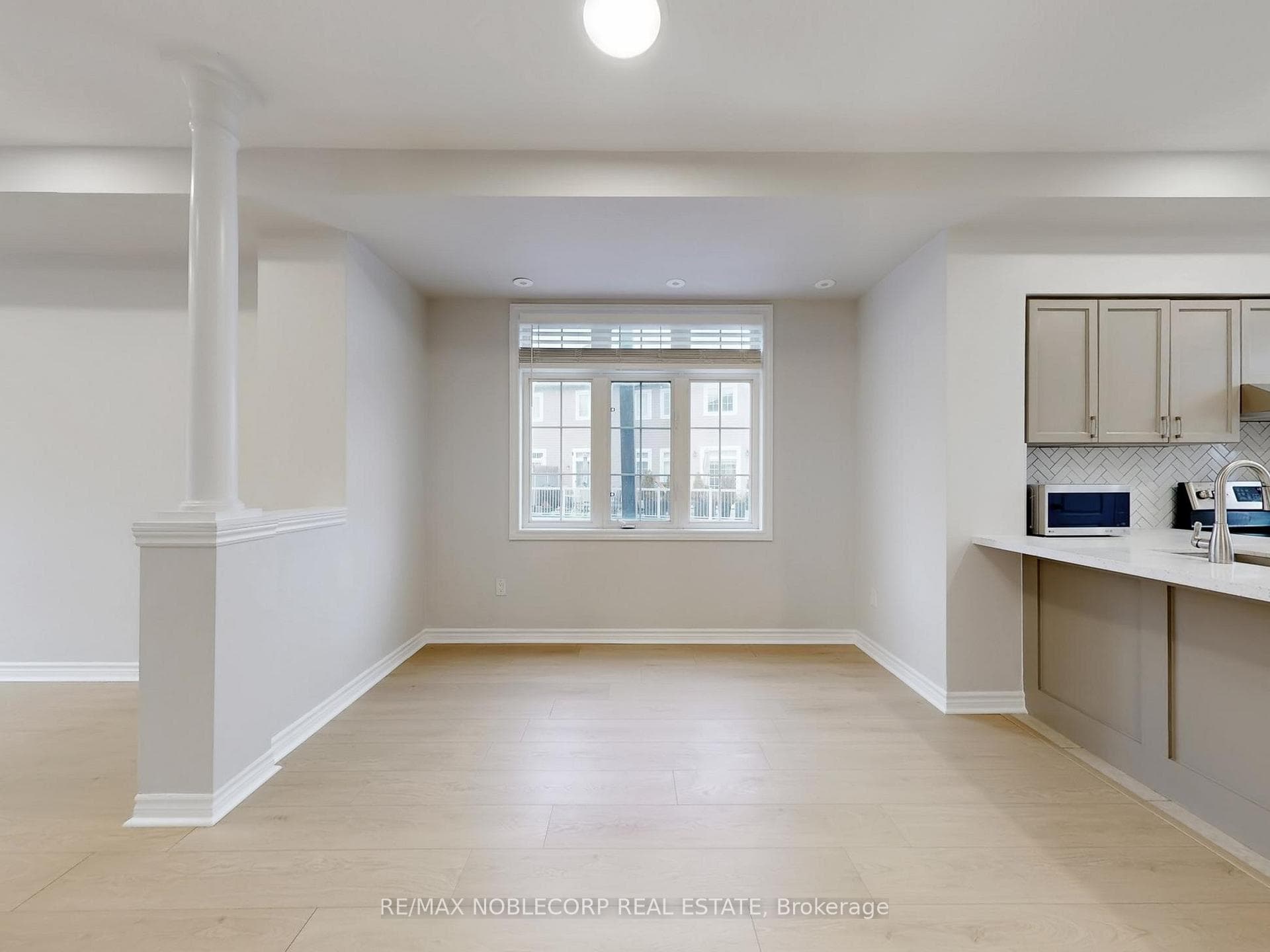 115 Piggott Mews Drive photo 8