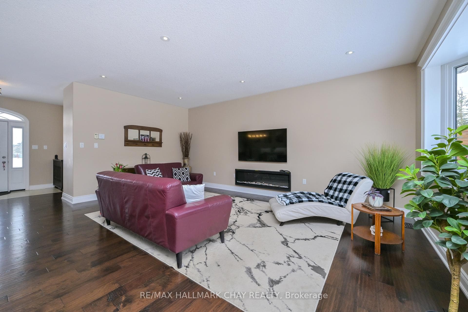 11 Harry Parker Place photo 10