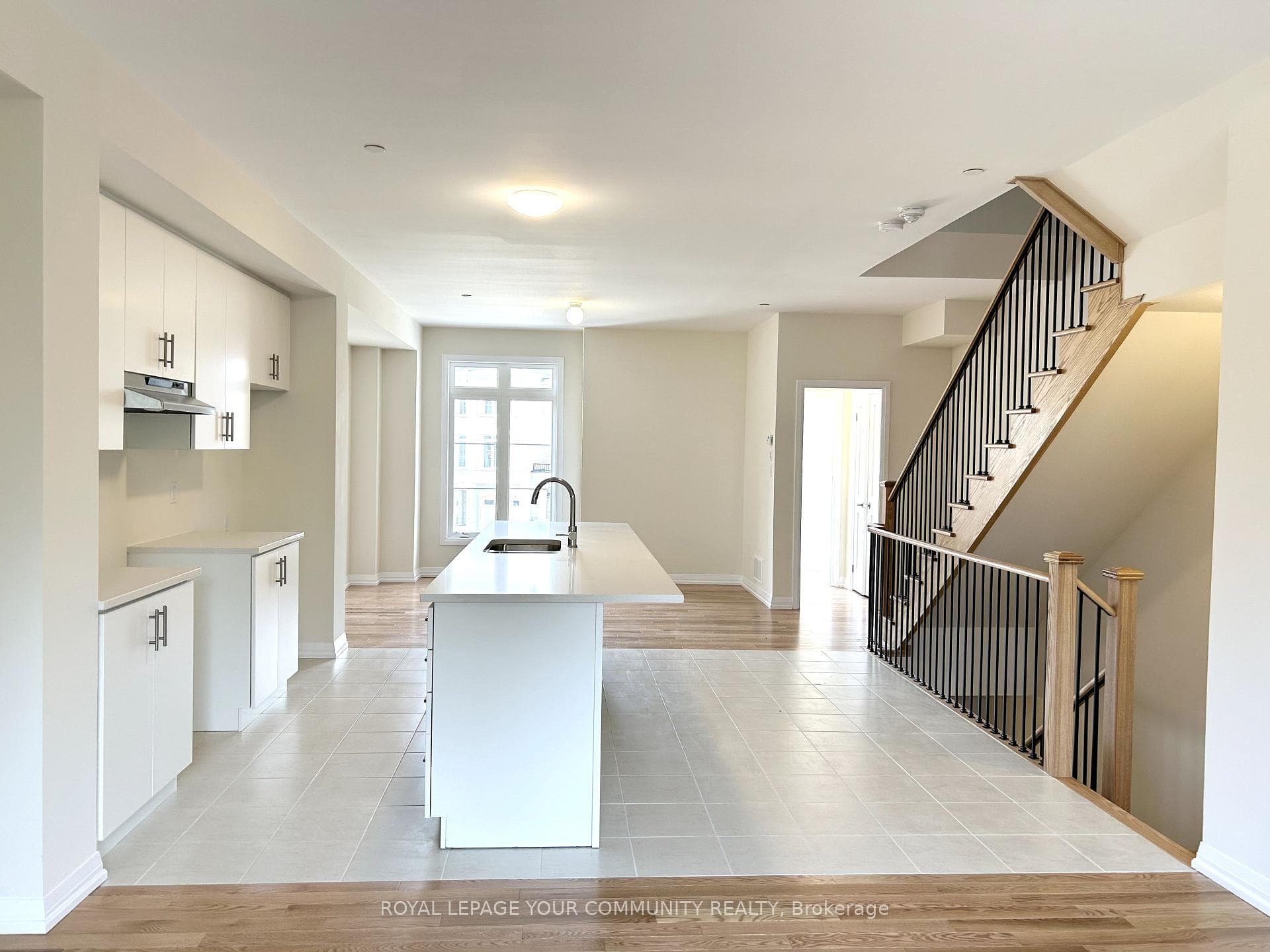 9 Coote Court photo 6