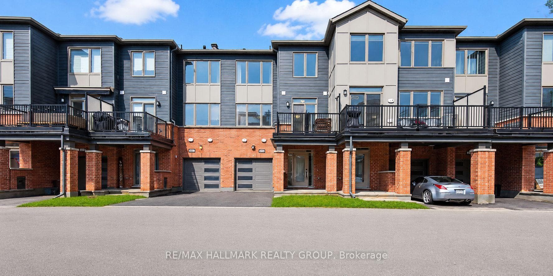805 Kiniw Private photo 1