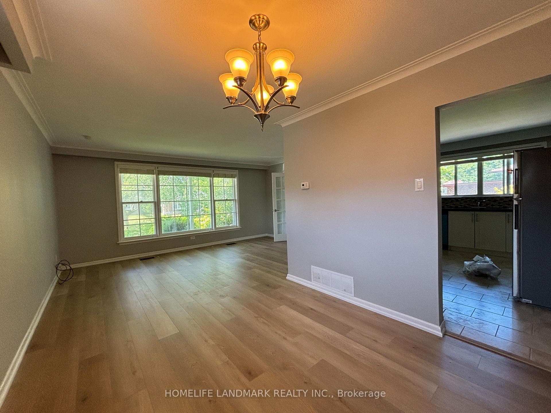19 Summerglade Drive Unit Main photo 5