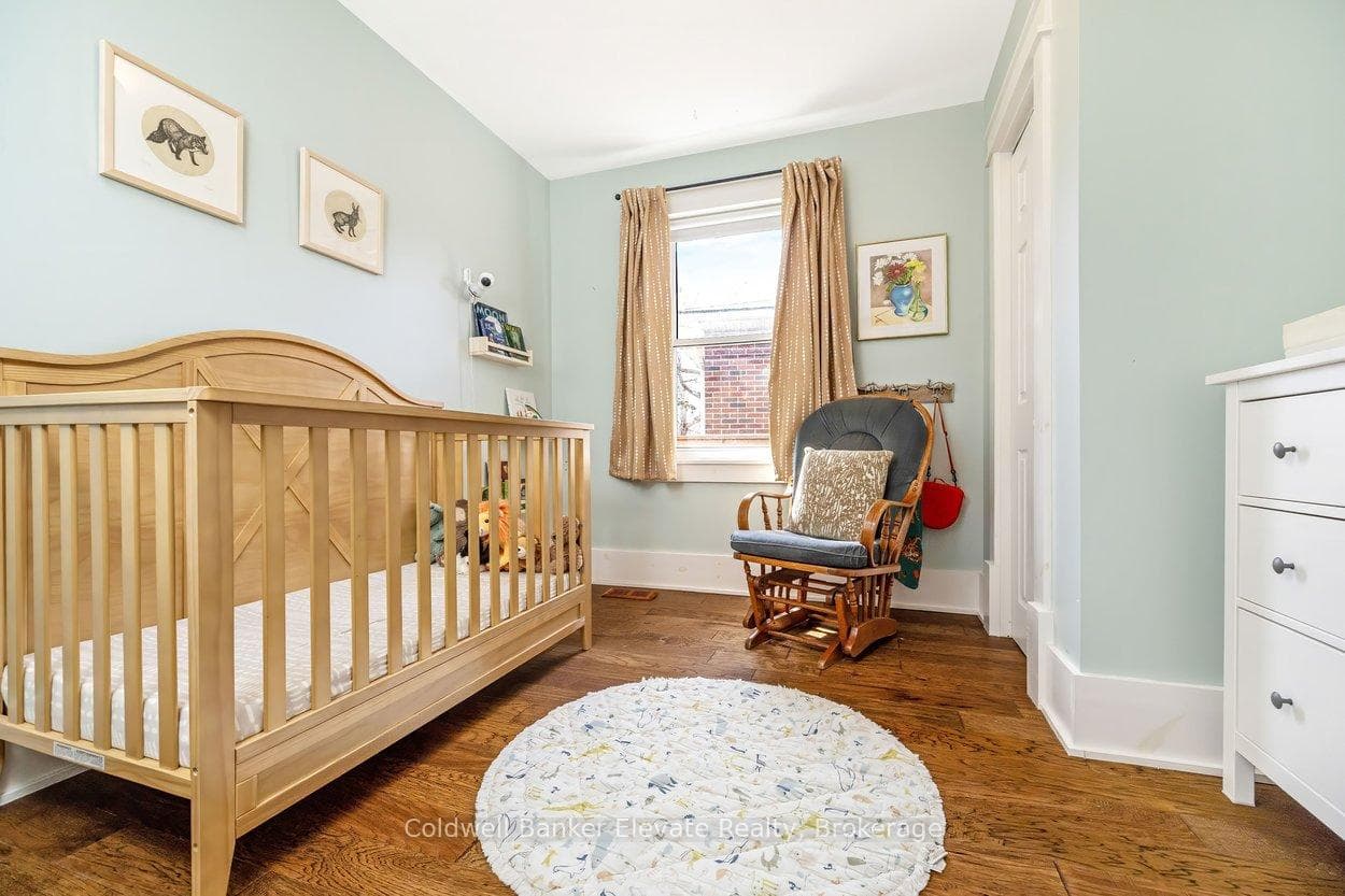 268 Peel Street photo 26