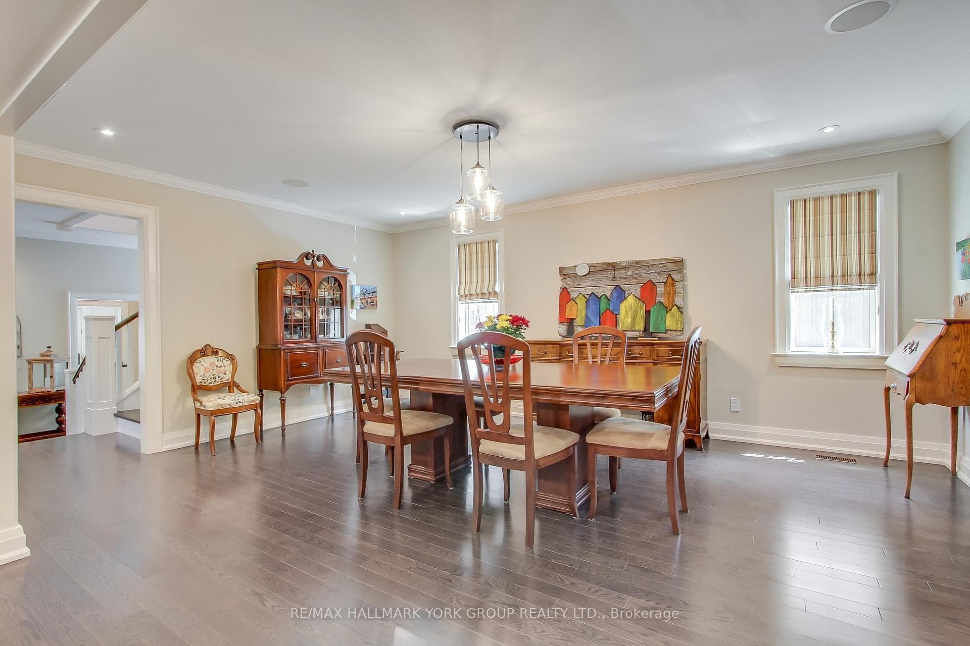 105 Wells Street photo 6