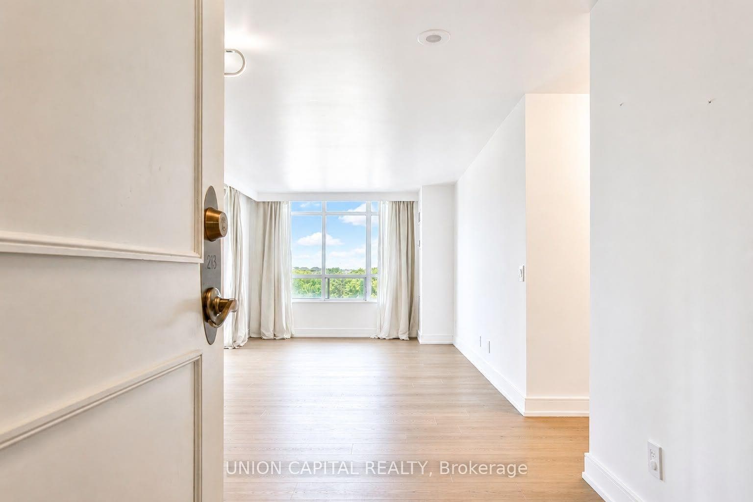710 Humberwood Boulevard Unit 213 photo 2