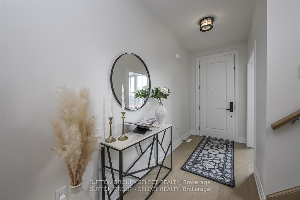 2835 Sheffield Place Unit 40 photo 13