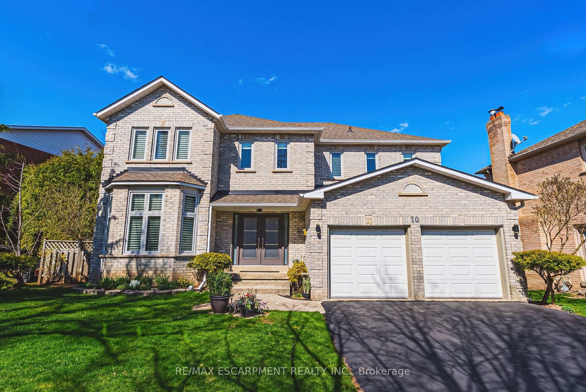 10 Morrison Creek Crescent photo 1
