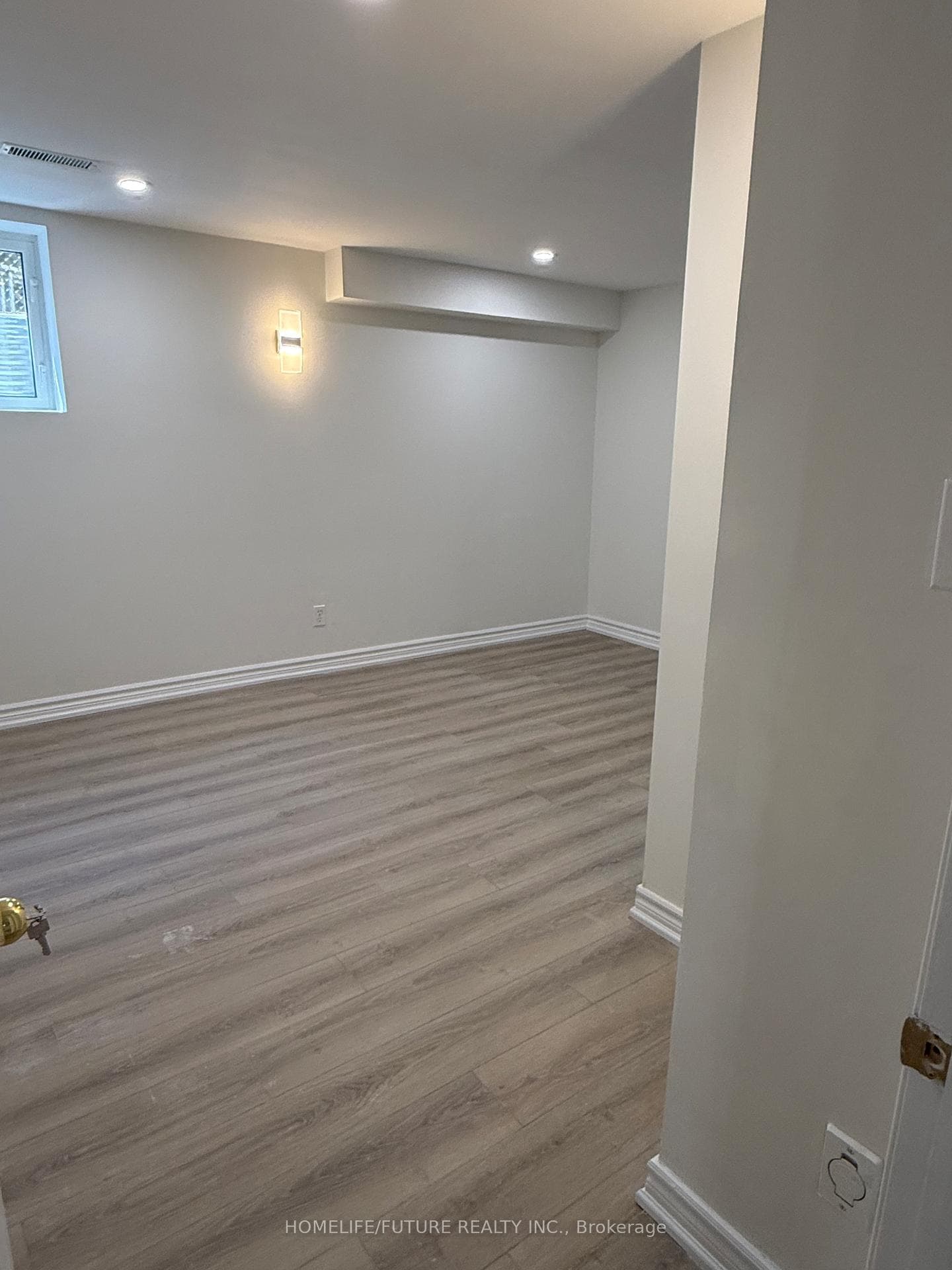 3 Nearctic Court Unit Bsmt photo 9