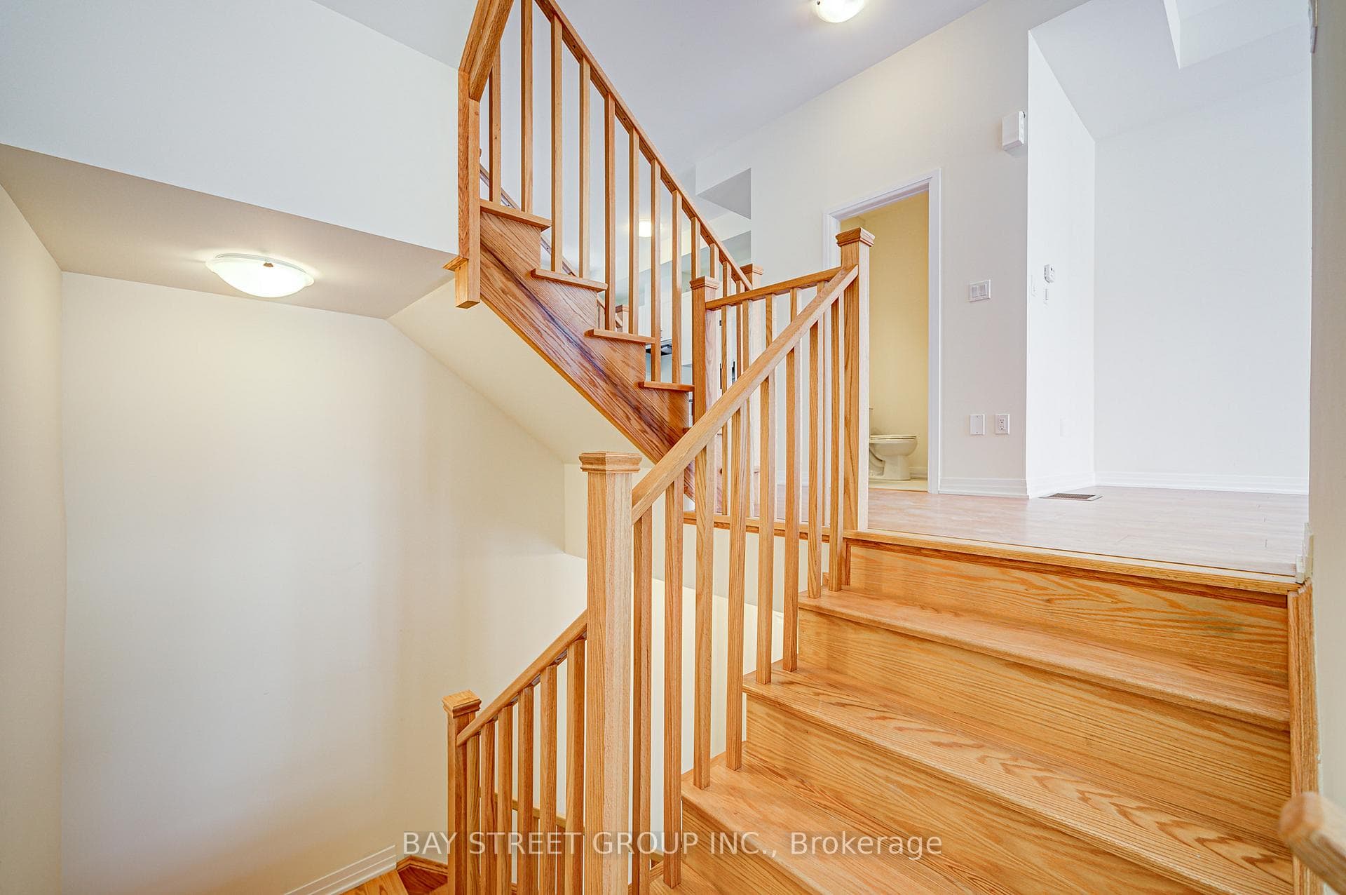 60 Seine Lane photo 4