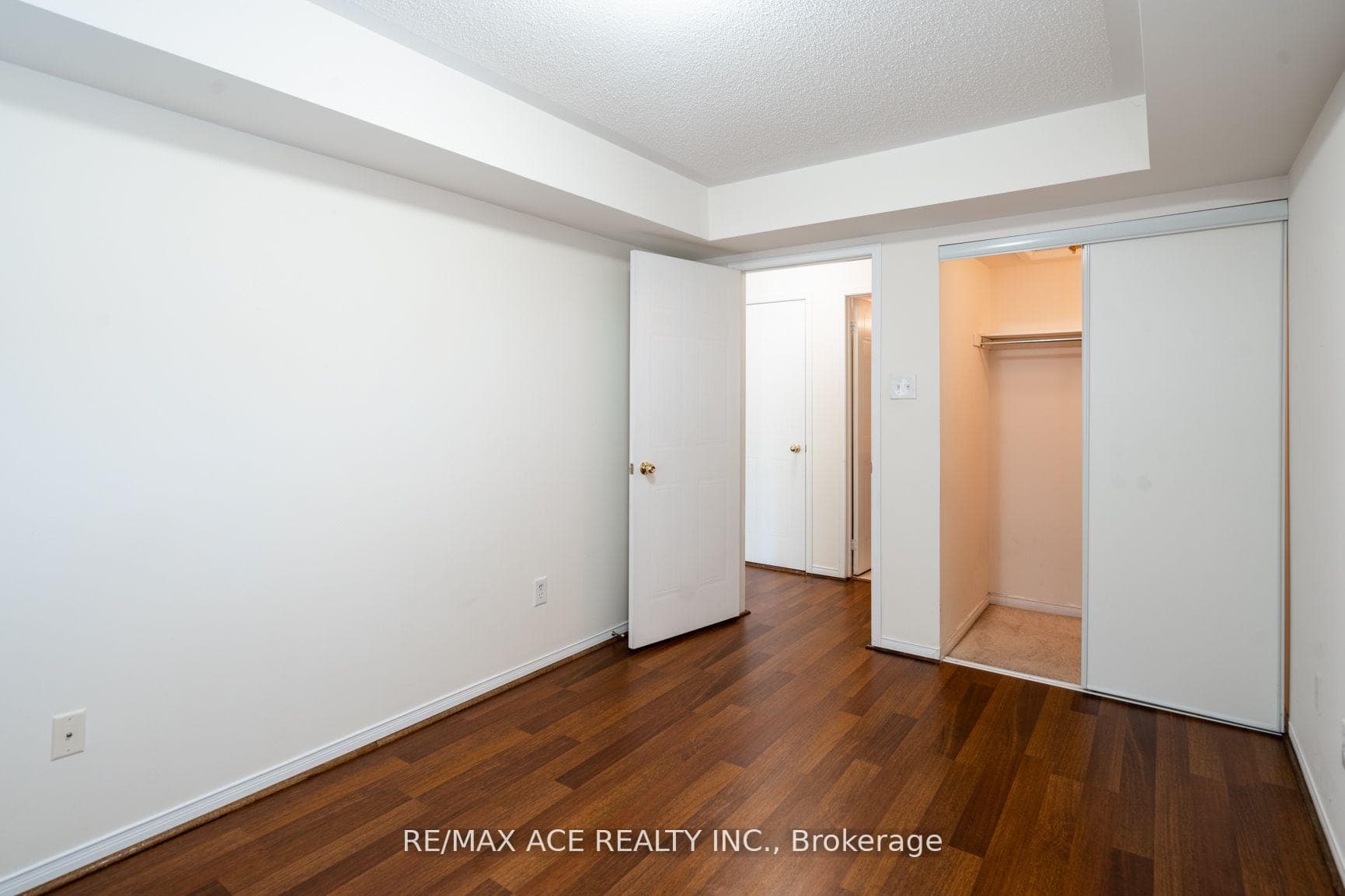 4975 Southampton Drive Unit 340 photo 24