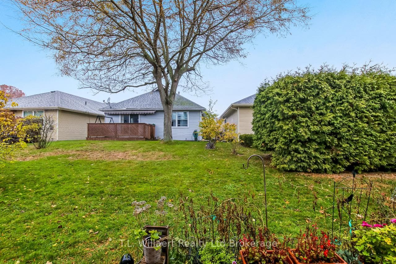 47 Seres Drive photo 17