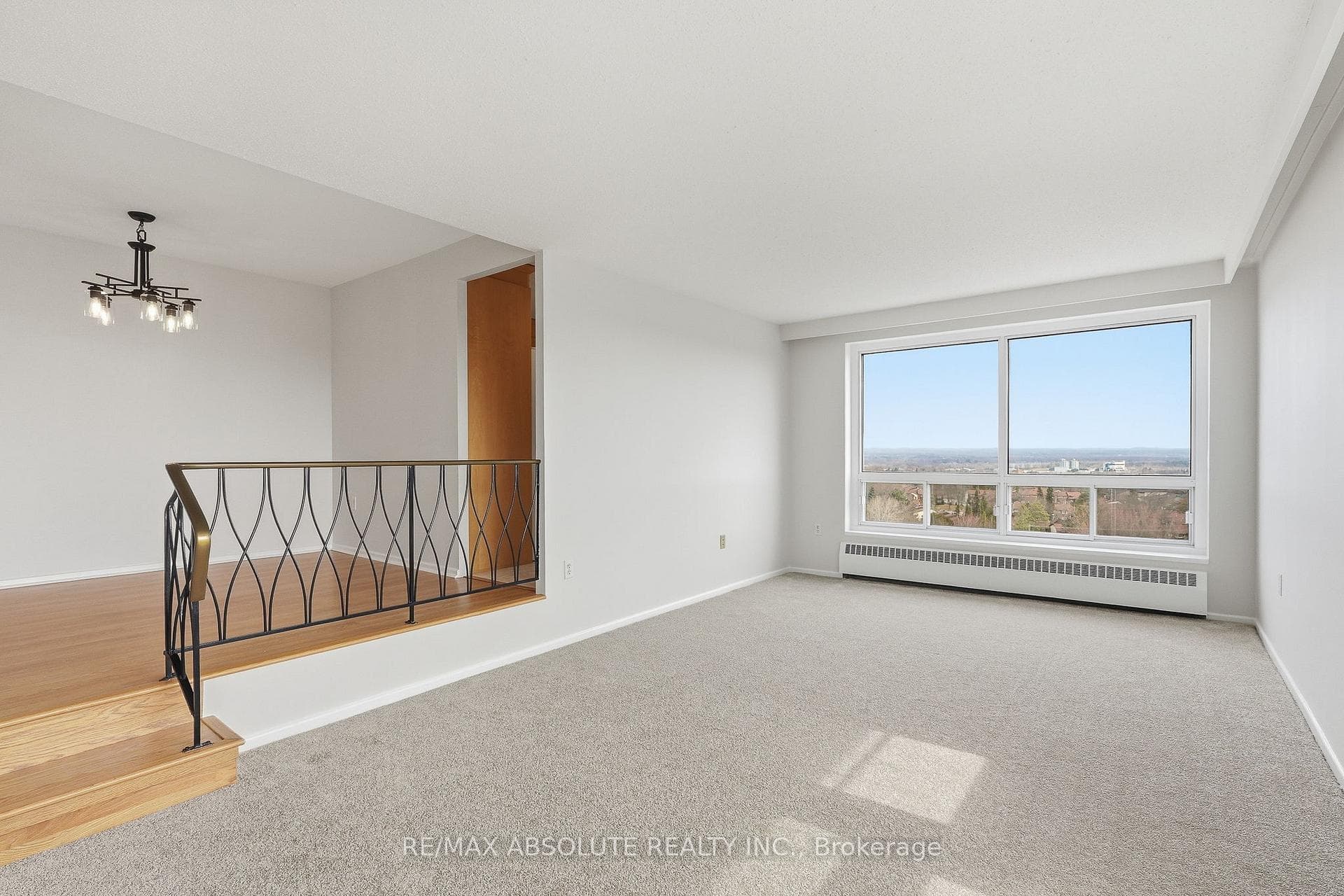 915 Elmsmere Road Unit 1010 photo 10