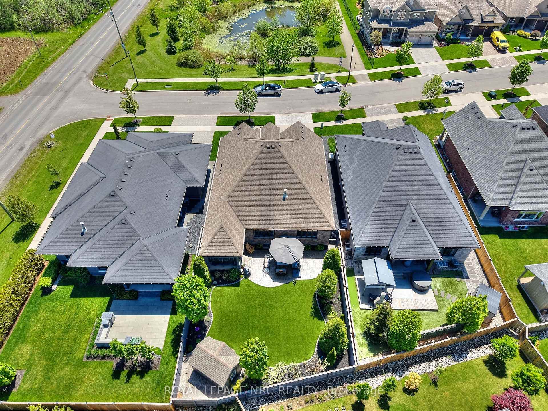 62 Rosewood Crescent photo 48