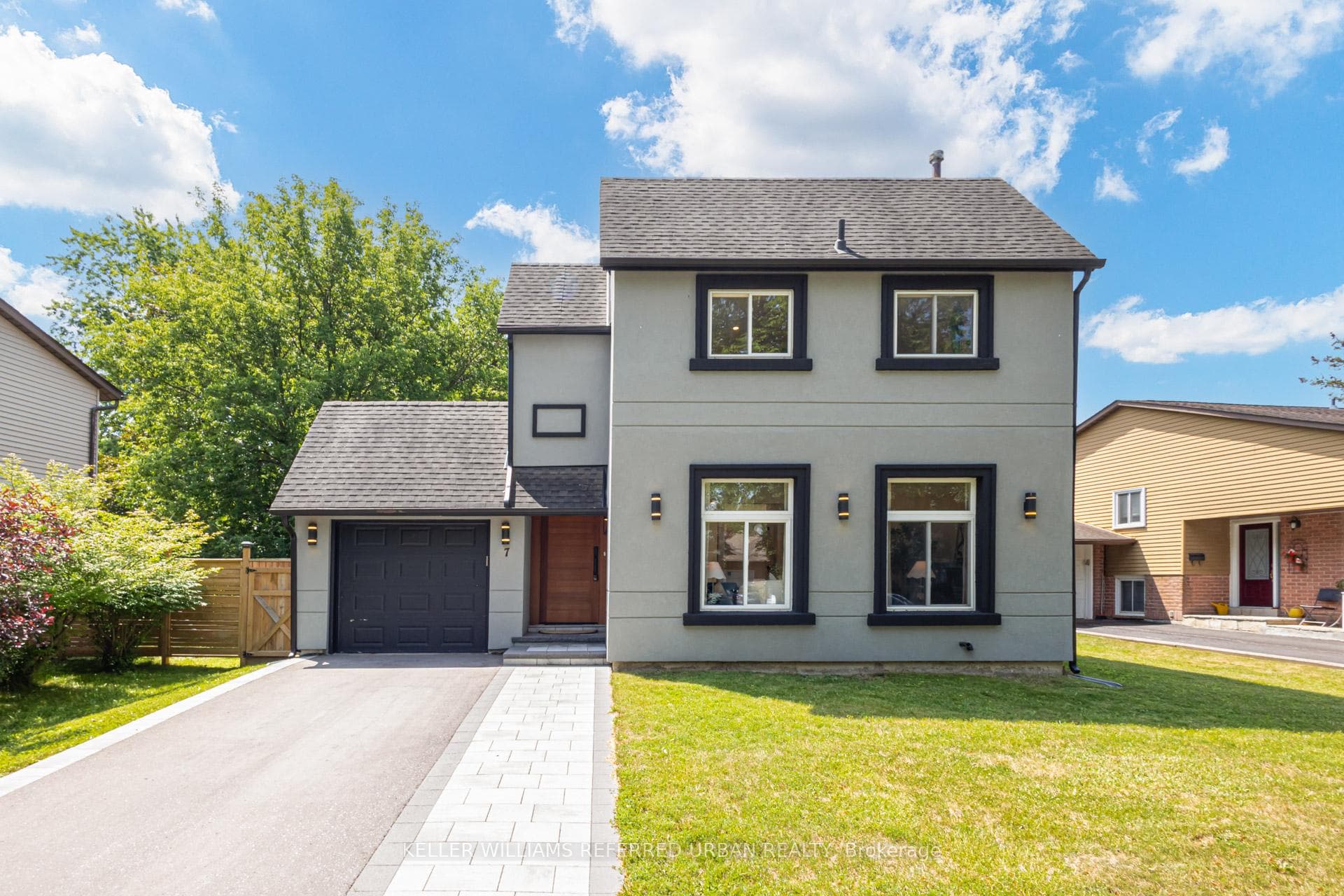 7 Cossar Drive photo 1