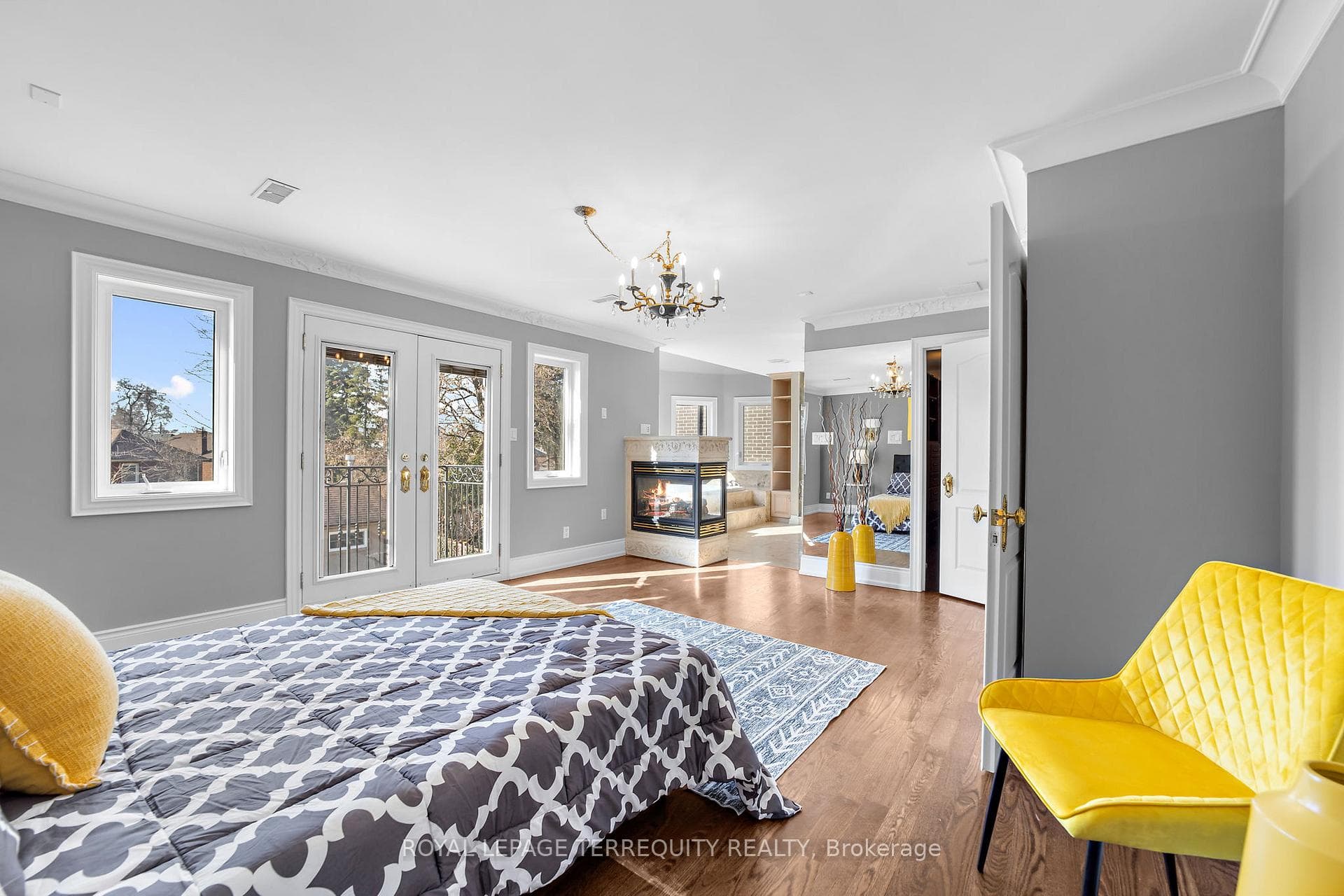 49 Four Oaks Gate photo 18