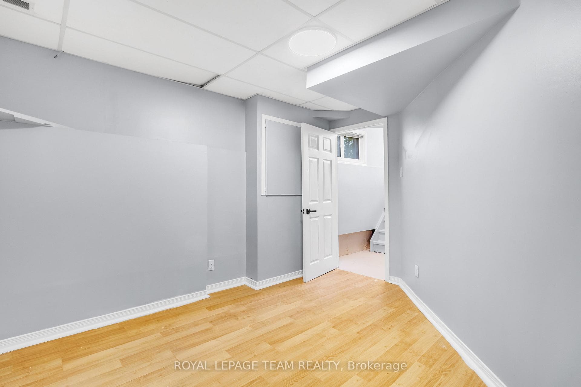 2 Brookhaven Court photo 28