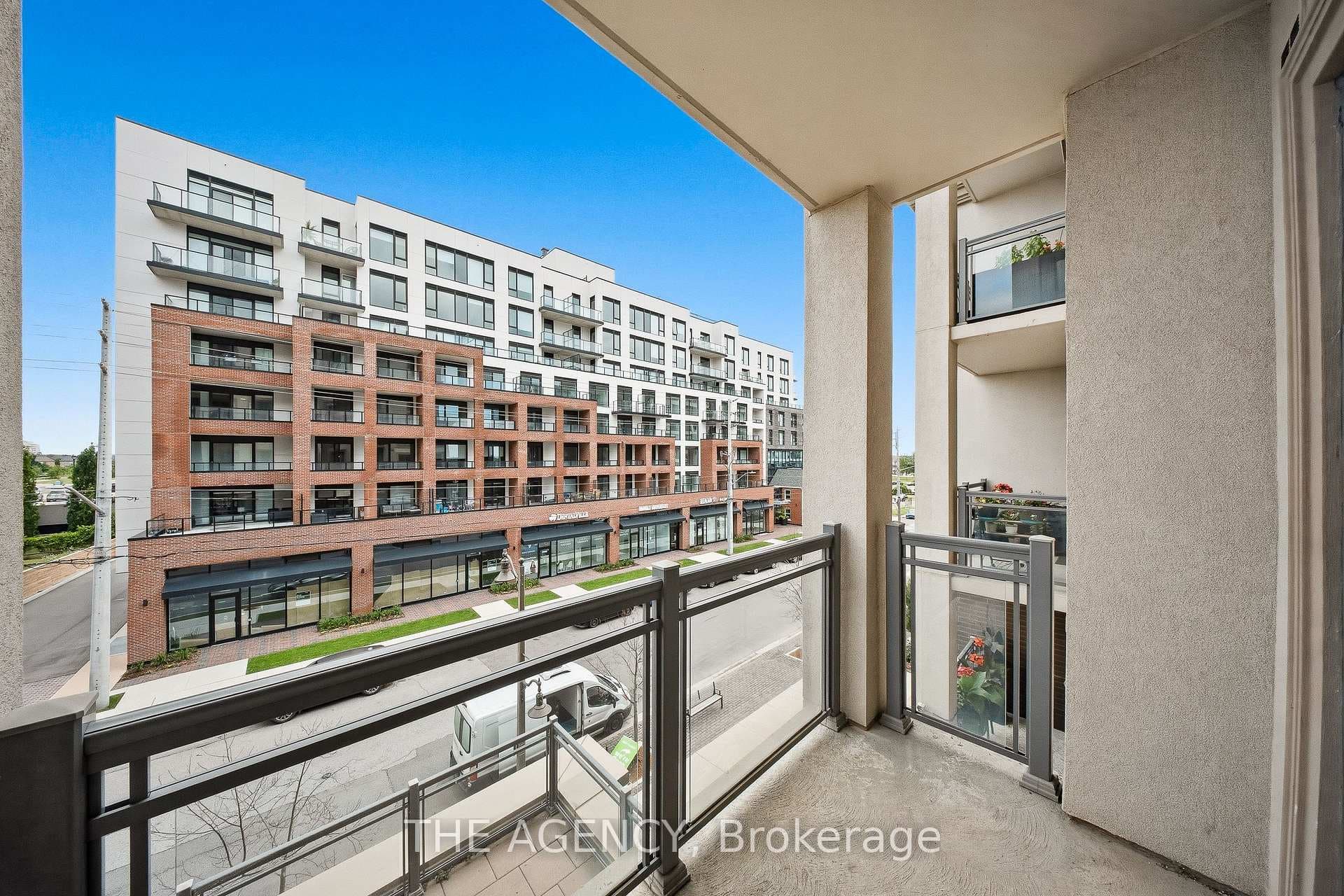 2486 Old Bronte Road Unit 321 photo 29