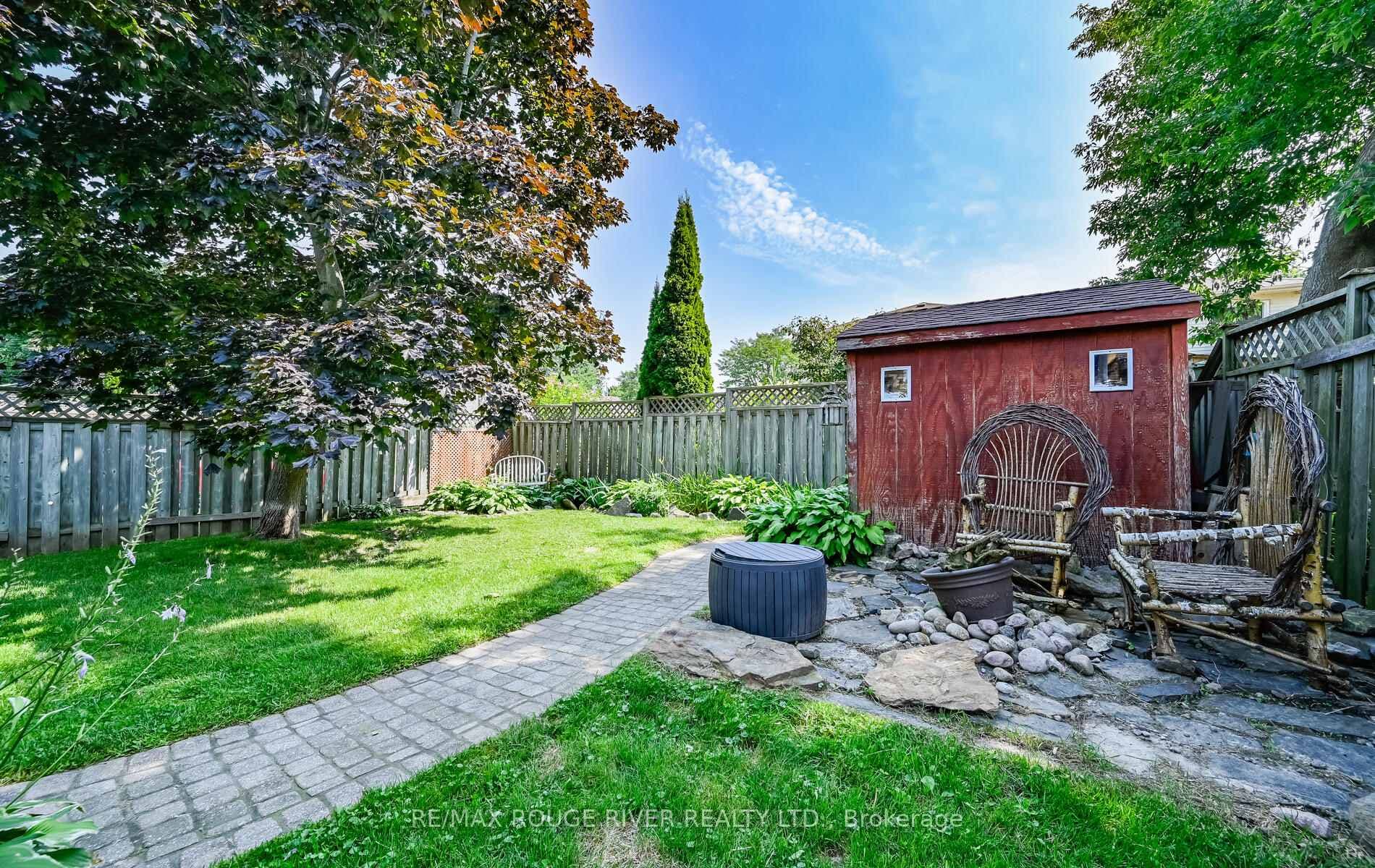556 Cobblehill Drive photo 37