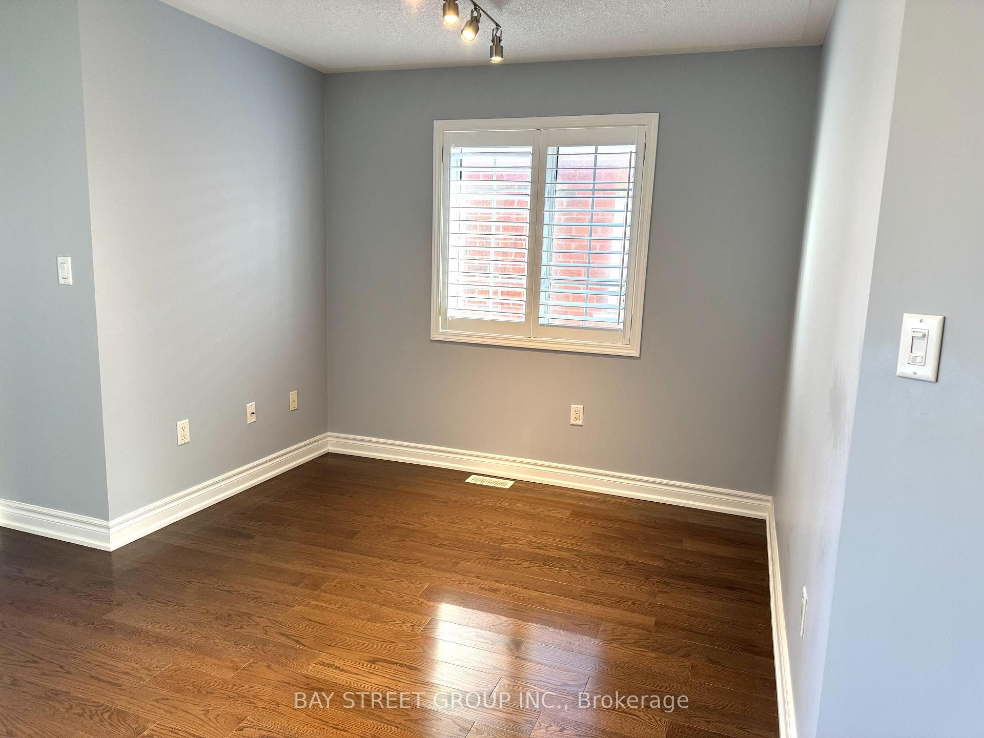 20 Prince William Drive photo 15