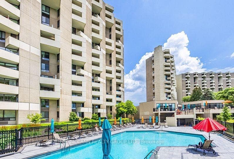 300 Mill Road Unit C40 photo 3