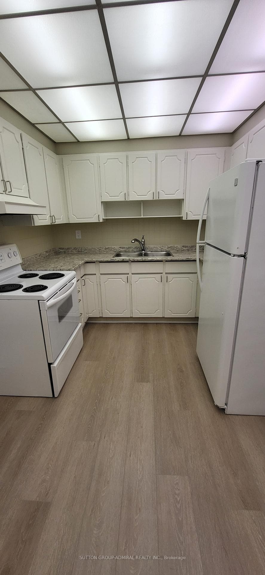 130 Neptune Drive Unit 1409 photo 13